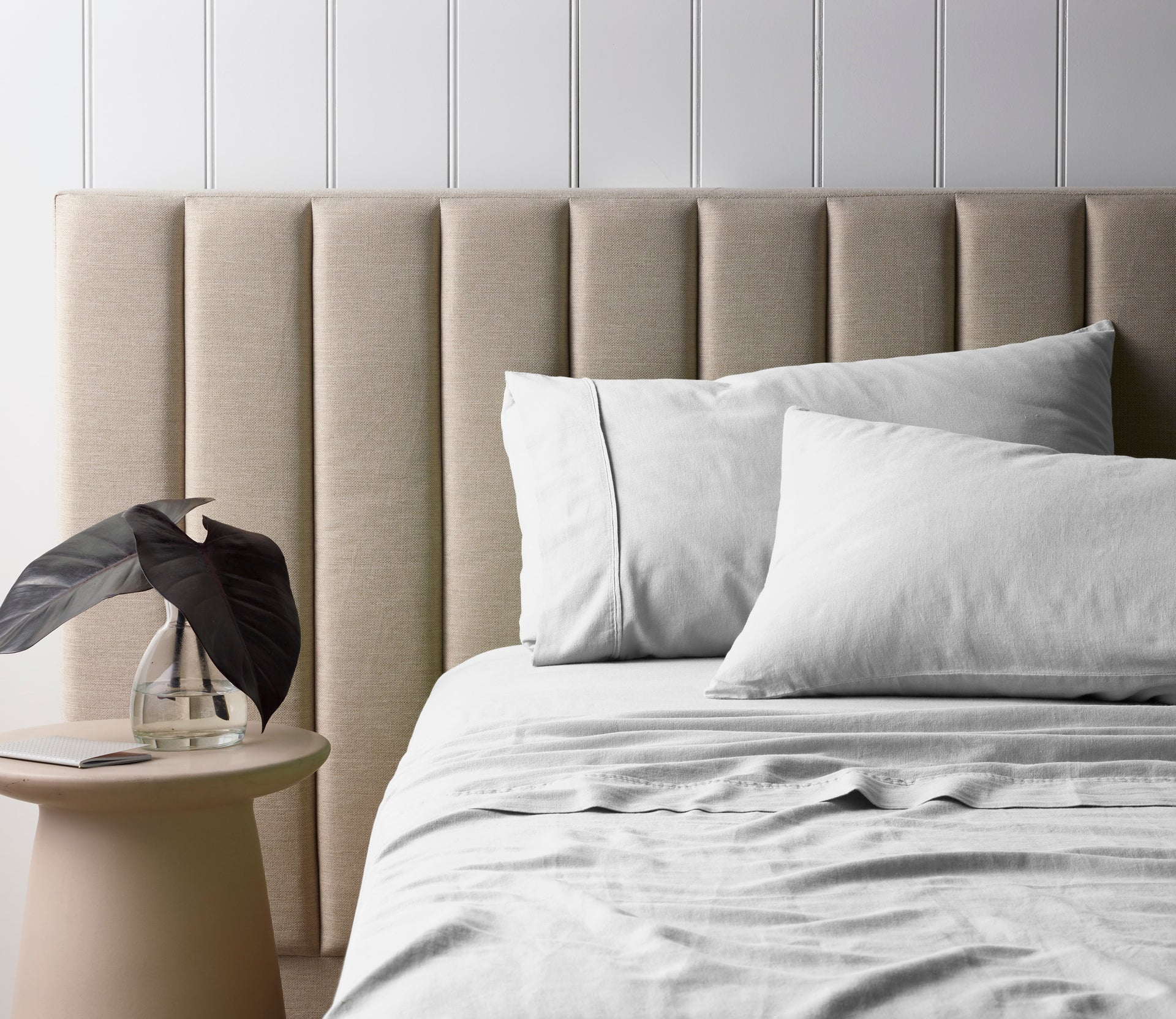 Vintage Design White Vintage Washed Linen Cotton Blend Sheet Set Vintage Design