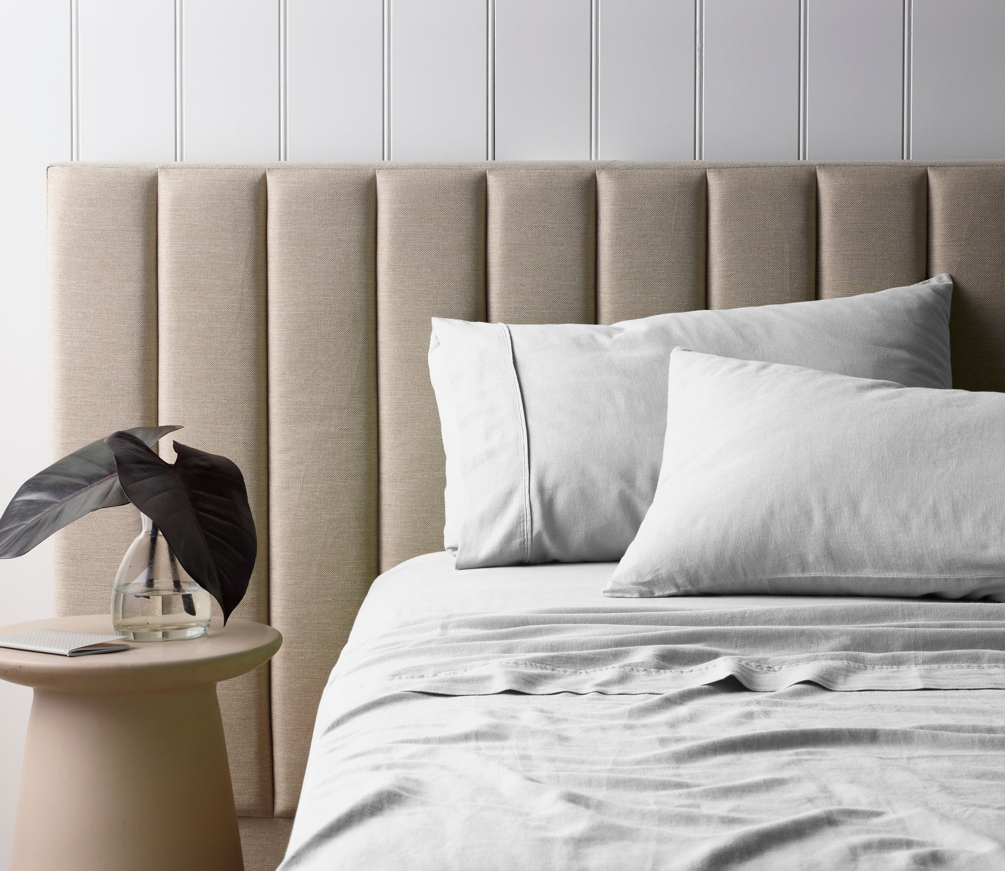 Vintage Design White Vintage Washed Linen Cotton Blend Sheet Set Vintage Design