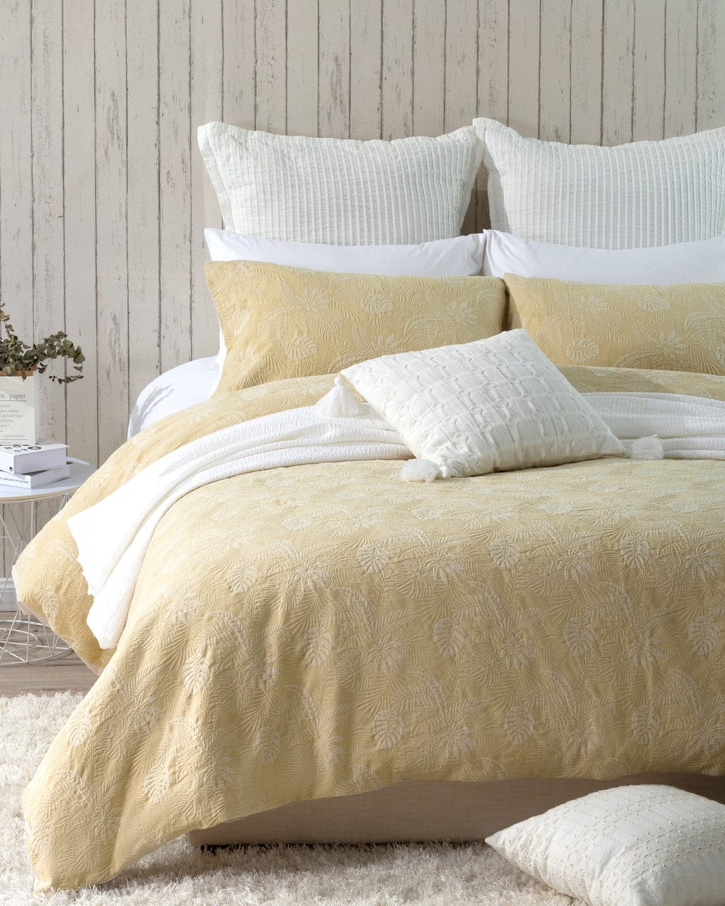 Bas Phillips Golden Sand / Double Bas Phillips Tammy Quilt Cover Set By Bas Phillips