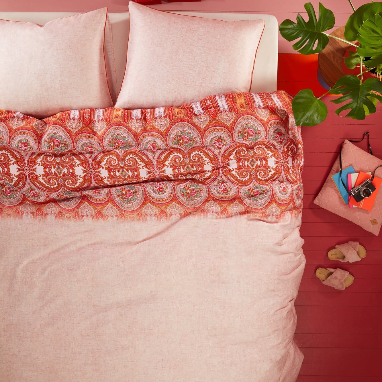 Bedding House Quilt Cover Bedding House Paisley Pink Sateen Quilt Cover Set