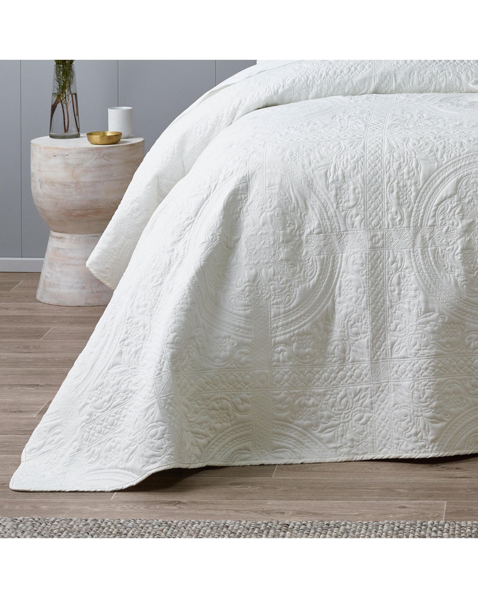 Bianca Bedding Comforter Bianca Bedding ANNORA BEDSPREAD SET WHITE