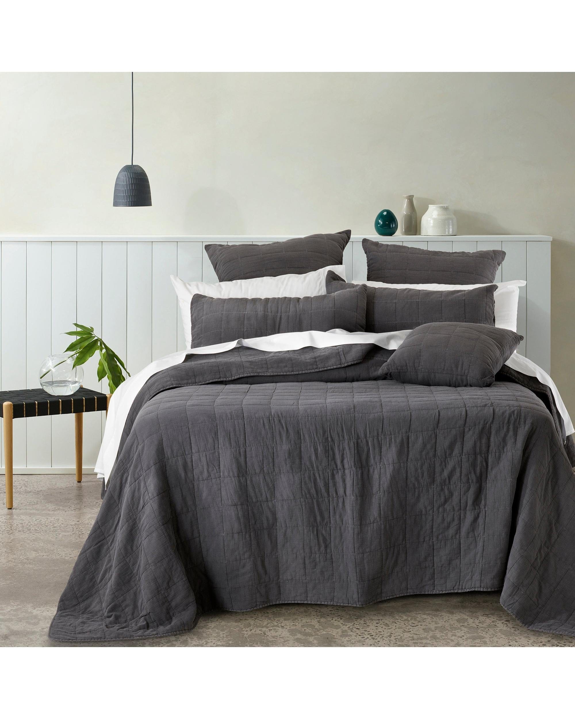 Bianca Bedding Coverlet Bianca Bedding GERALDTON COVERLET SET COAL