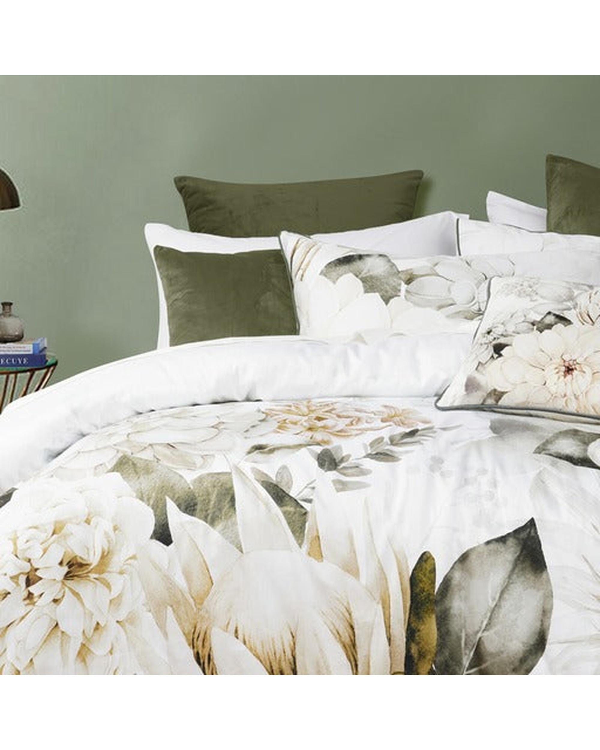 Bianca Bedding Quilt Cover Bianca Bedding Giselle Square White Velvet Cushion