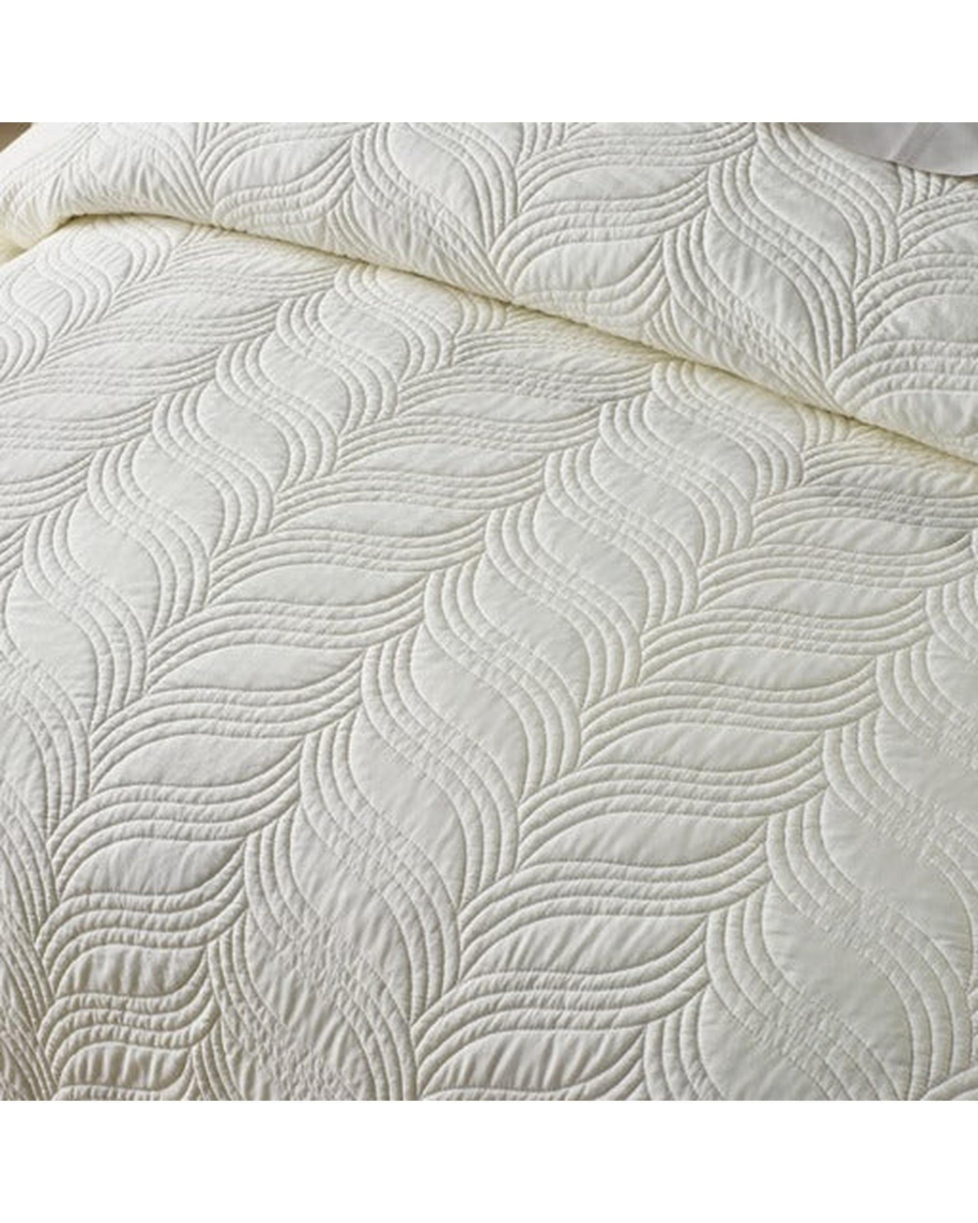 Bianca Bedding Comforter Bianca Bedding Kamala Cream Polyester Bedspread Set