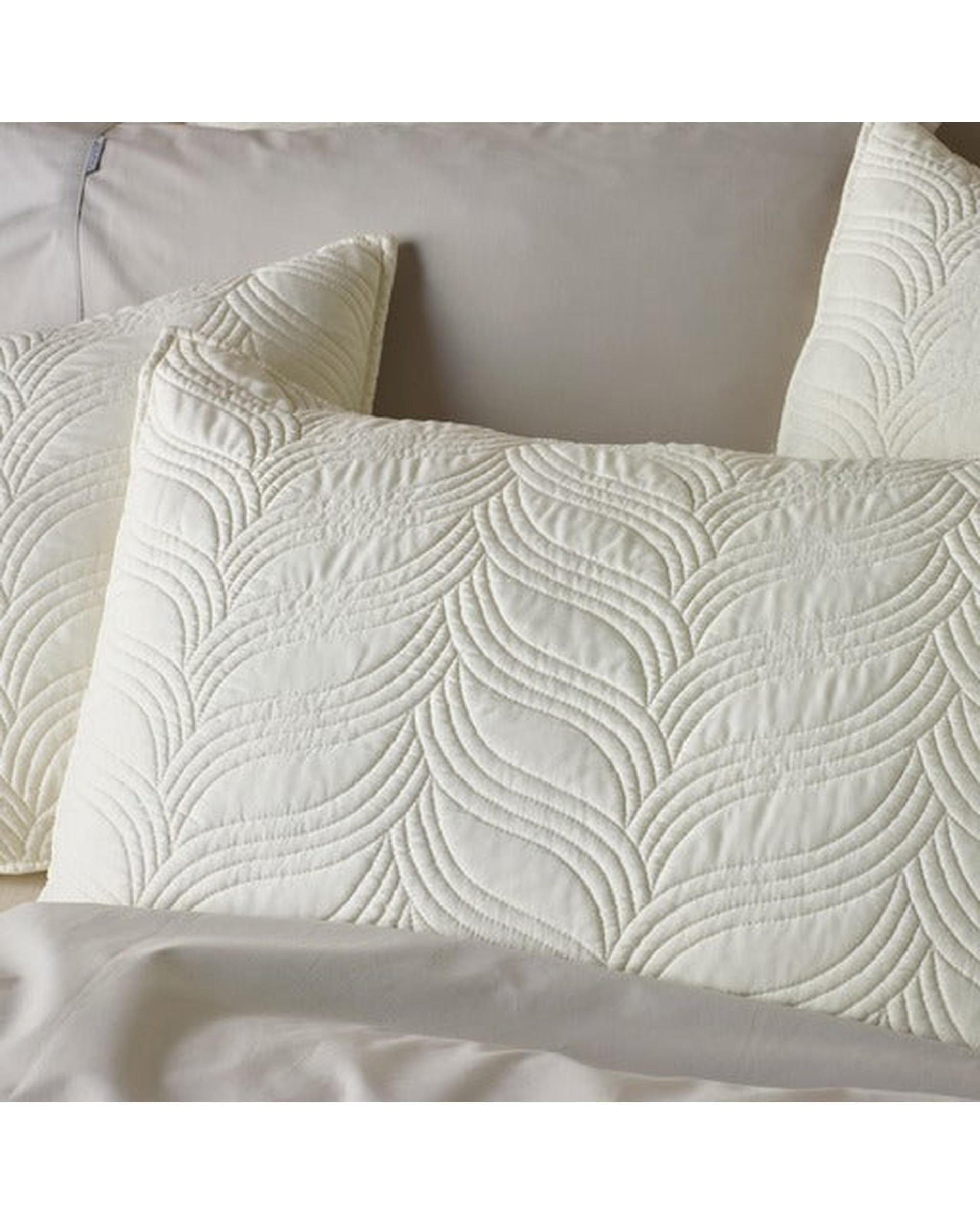 Bianca Bedding Comforter Bianca Bedding Kamala Cream Polyester Bedspread Set