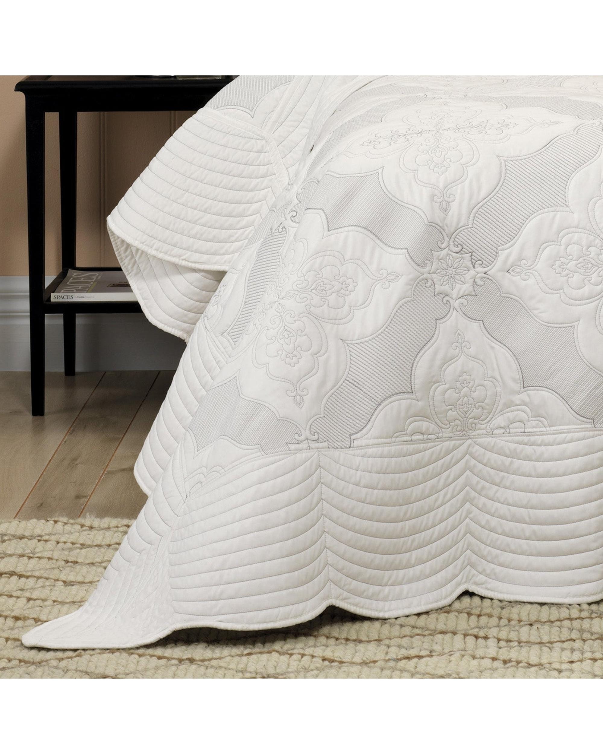 Bianca Bedding Comforter Bianca Bedding MADISON BEDSPREAD SET WHITE