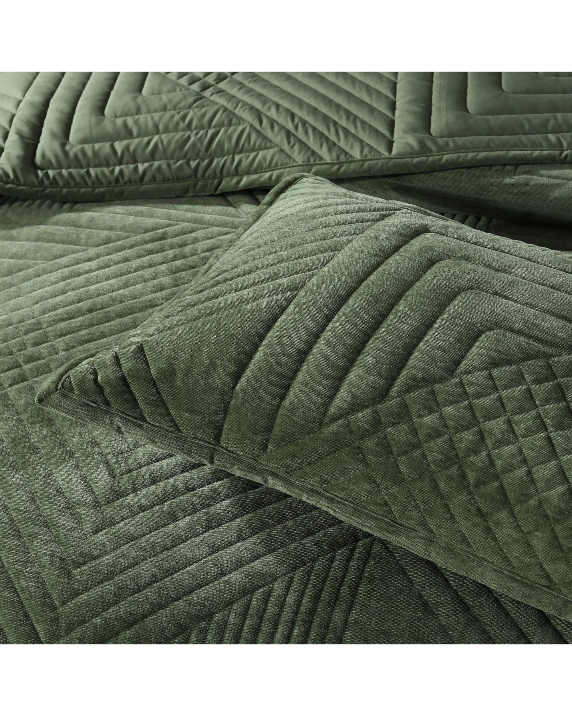 Bianca Bedding Coverlet Bianca Bedding SAMATRA COVERLET SET OLIVE