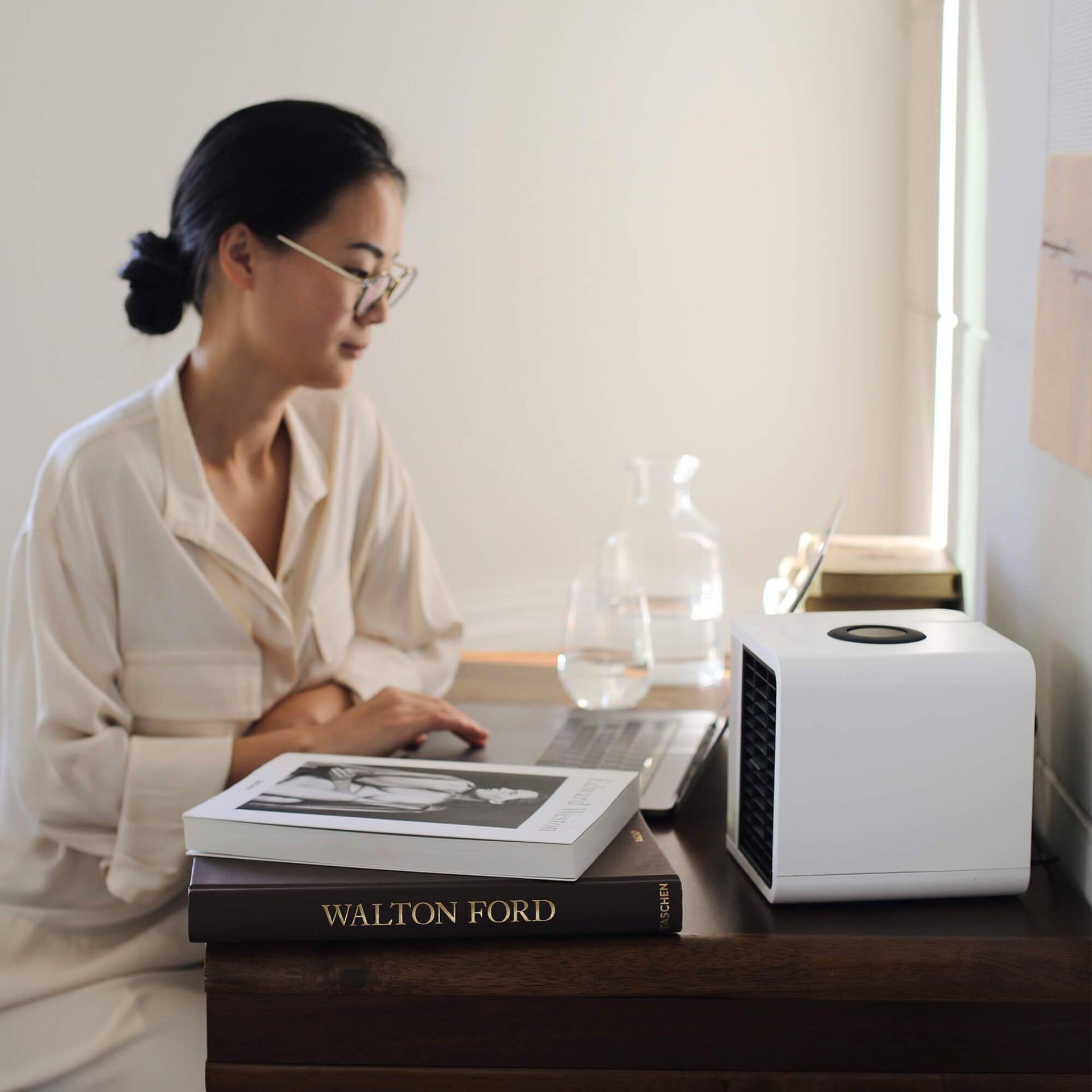 Big Bedding Australia Air Conditioner evaLIGHT Plus Personal Air Cooler and Humidifier, White