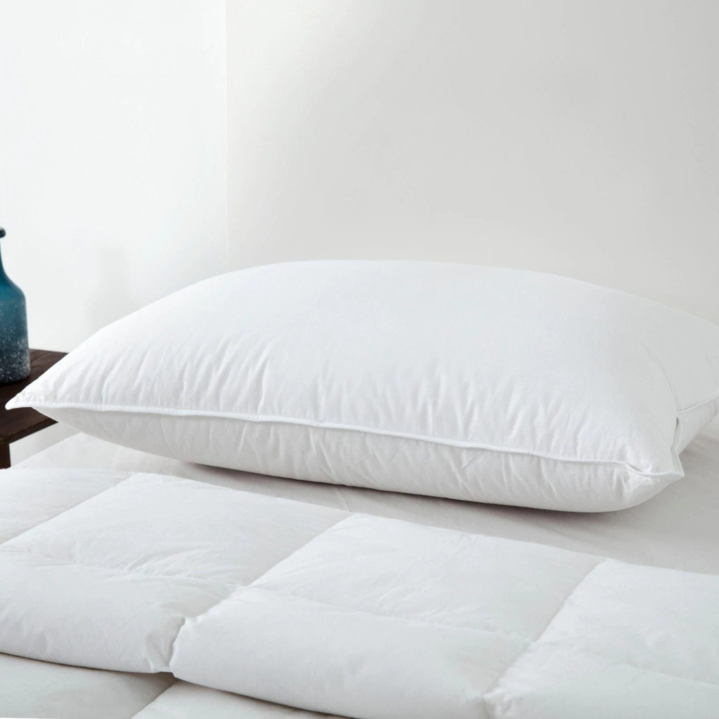 Dreamaker Pillows/Cushions Dreamaker Luxury 50/50 Duck Down & Feather Pillow