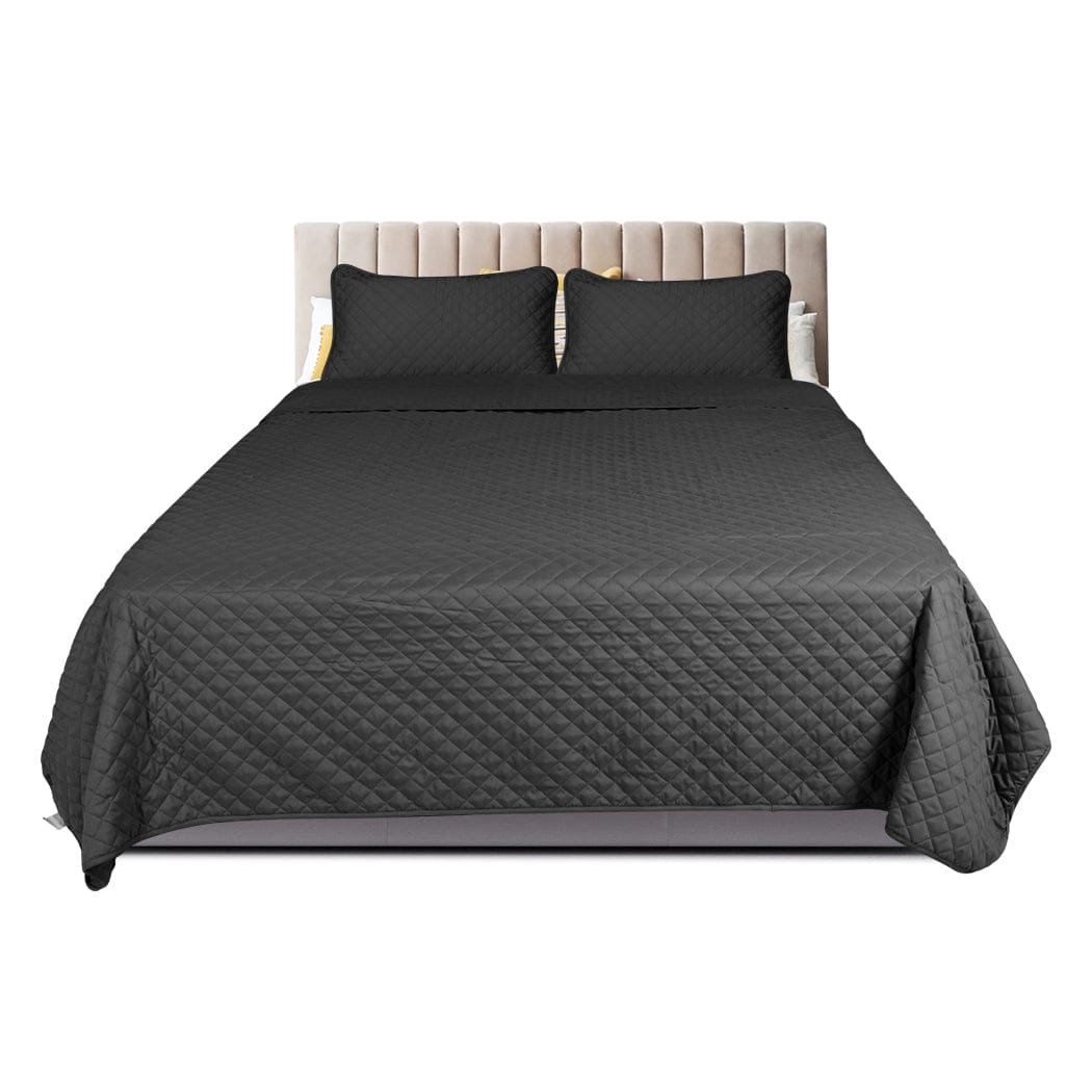 Dreamz Blanket Bedspread Coverlet Set Quilted Comforter Soft Pillowcases King Dark Grey