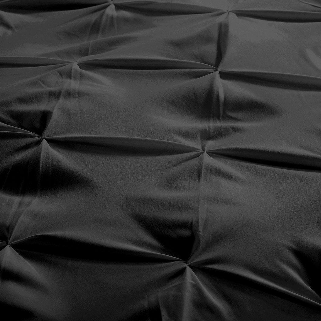 Dreamz Quilt Cover Diamond Pintuck Duvet Cover Pillow Case Set in Queen Size in Black