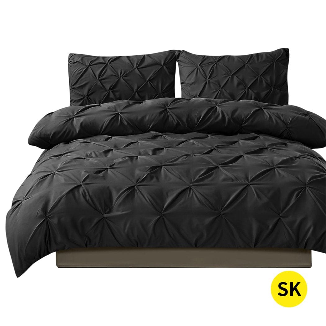 Dreamz Quilt Cover Diamond Pintuck Duvet Cover Pillow Case Set in Super King Size in Black