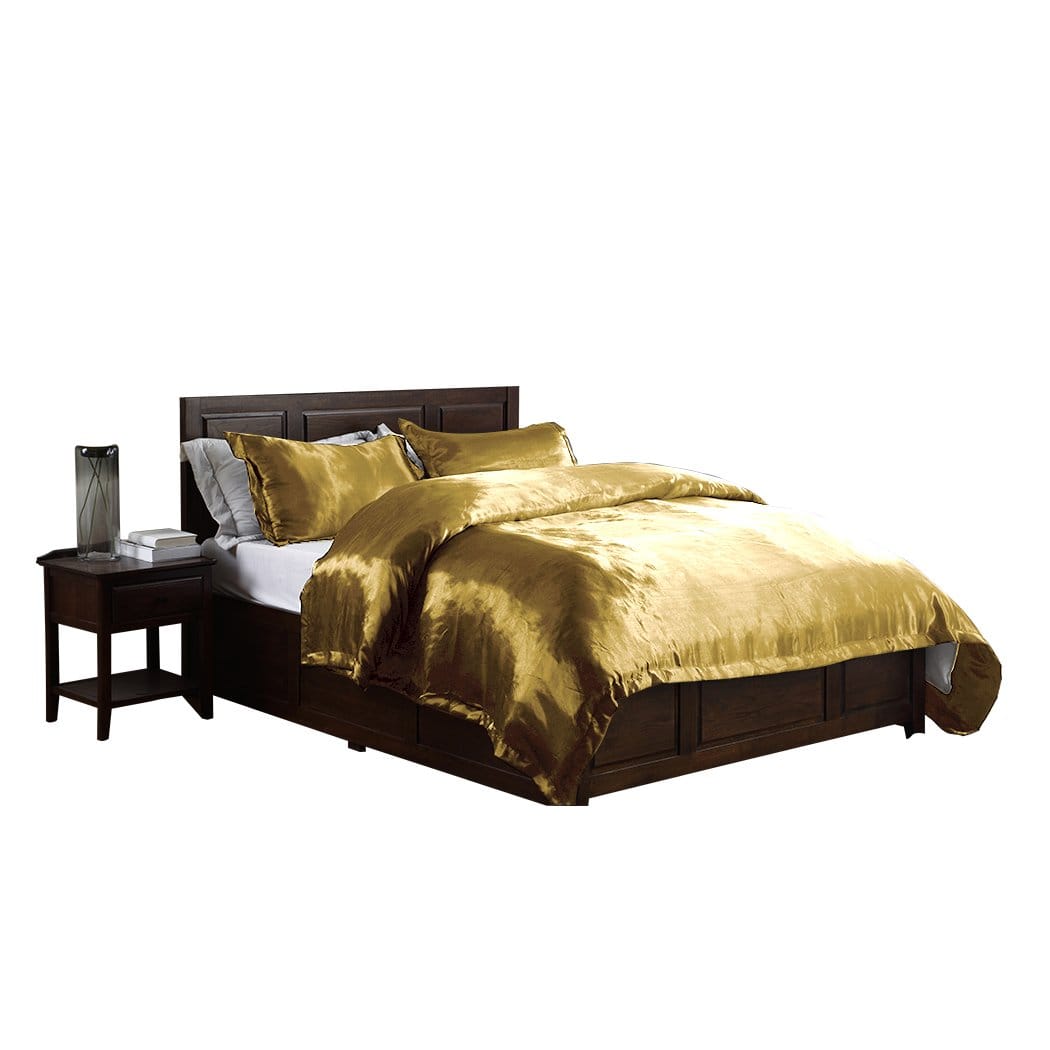 Dreamz Bed Sheets Silk Satin Quilt Duvet Cover Set in King Size in Champagne Colour