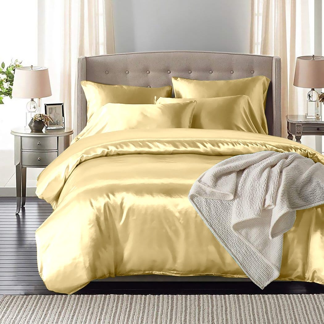 Dreamz Bed Sheets Silk Satin Quilt Duvet Cover Set in King Size in Ivory Colour