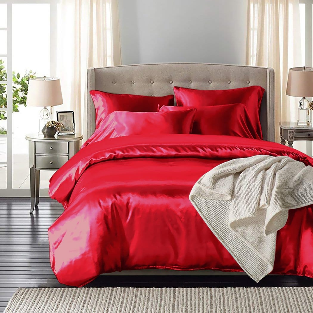 Dreamz Bed Sheets Silk Satin Quilt Duvet Cover Set in Queen Size in Burgundy Colour