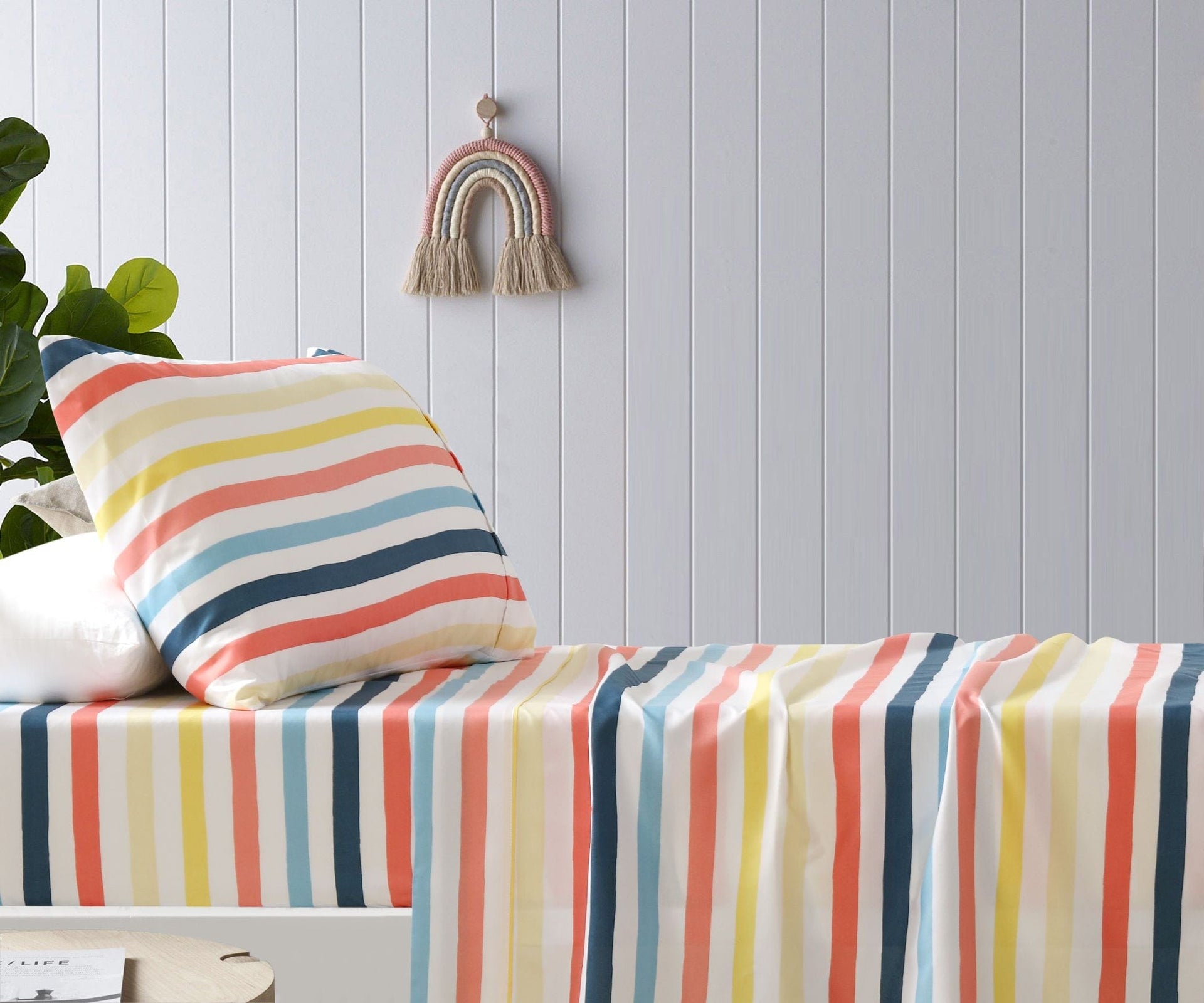 Happy Kids Bedding Bed Sheets Happy Kids Seaside Printed Microfibre Sheet Set
