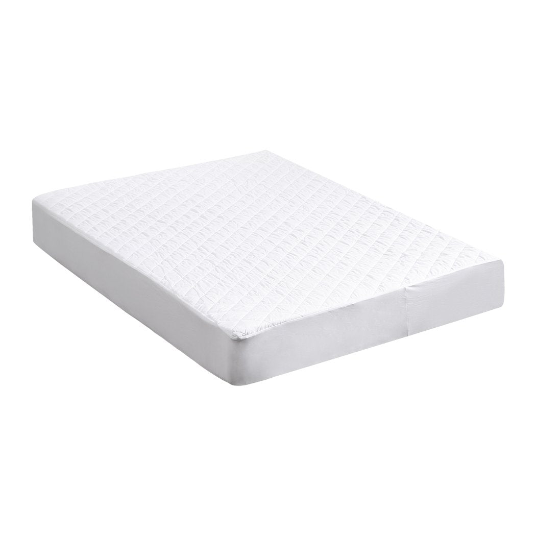 Fully Fitted Waterproof Microfiber Mattress Protector in Queen Size Dreamz