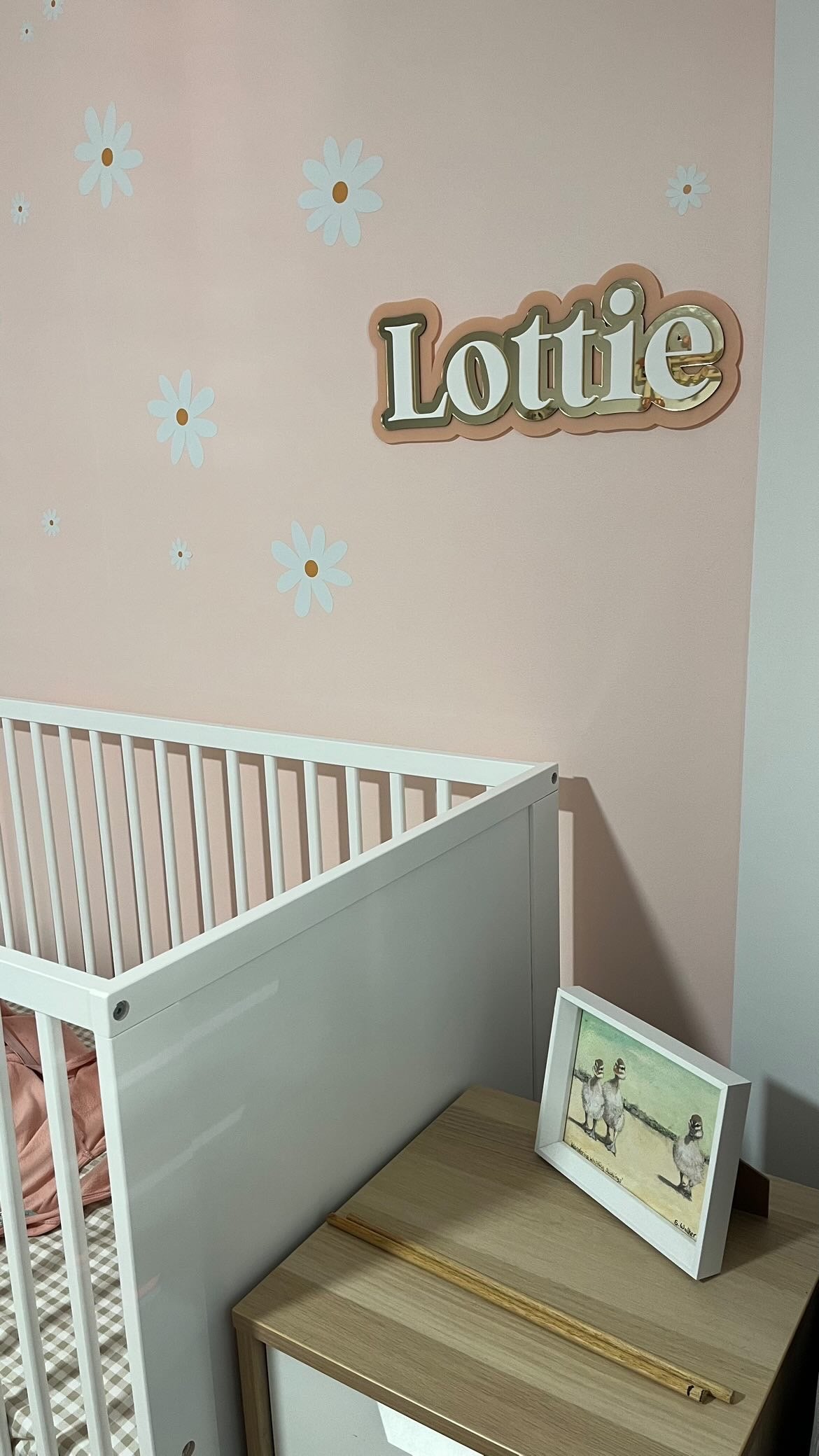 Simple Daisy's Polka Art Prints