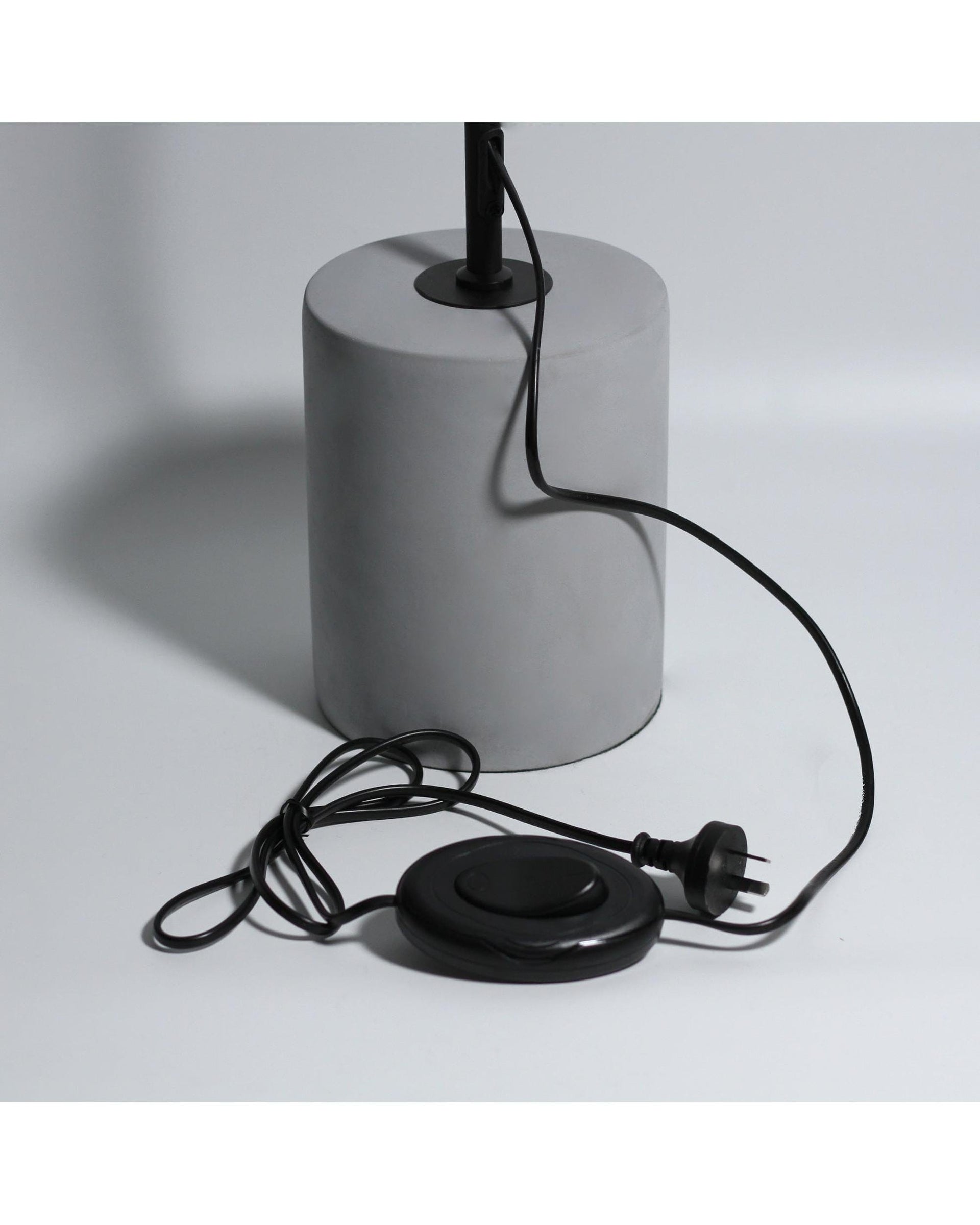 Lexi Lighting Floor Lamp Jerome Floor Lamp