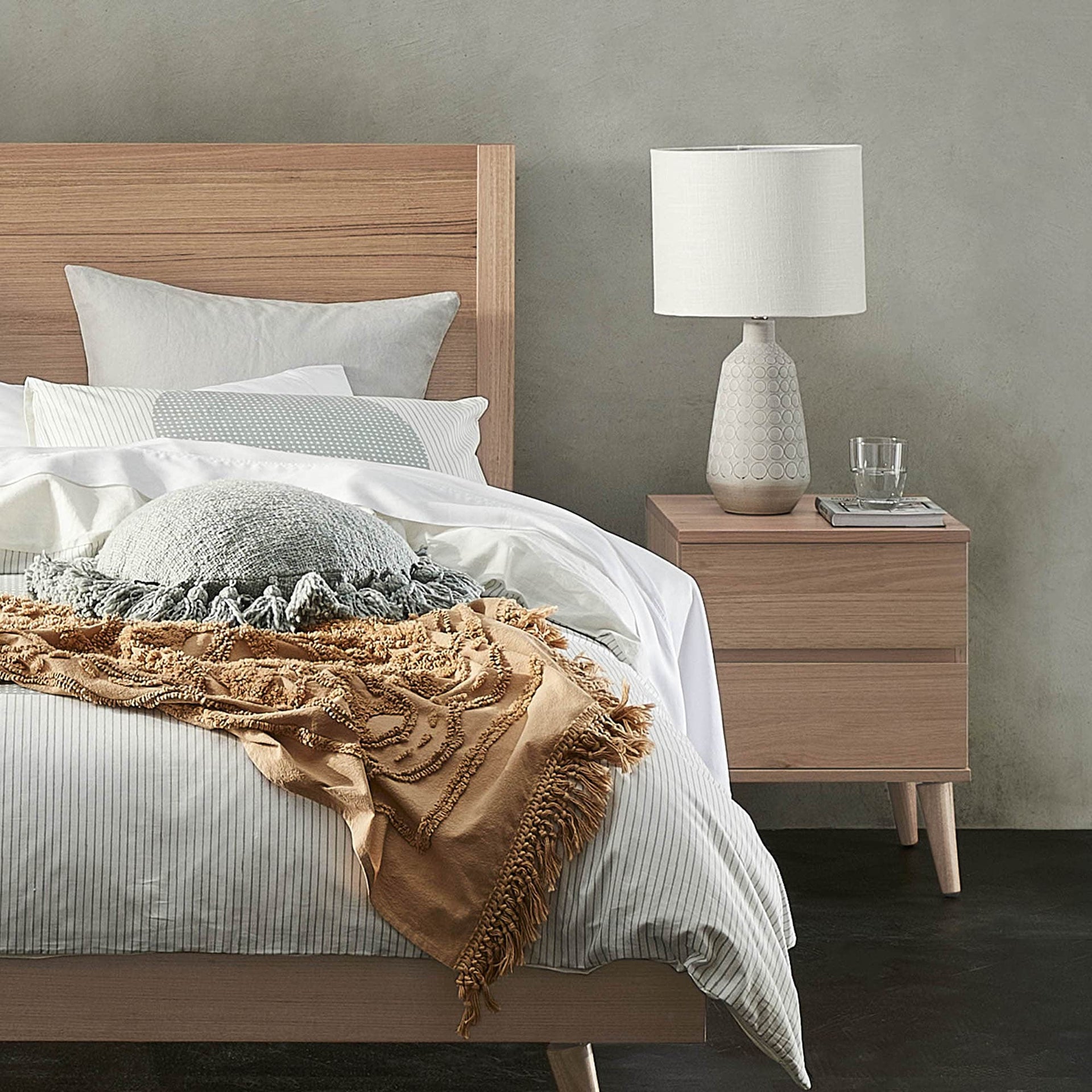 Mayfield Lighting Table Lamp Mayfield Lighting Gusgus Table Lamp