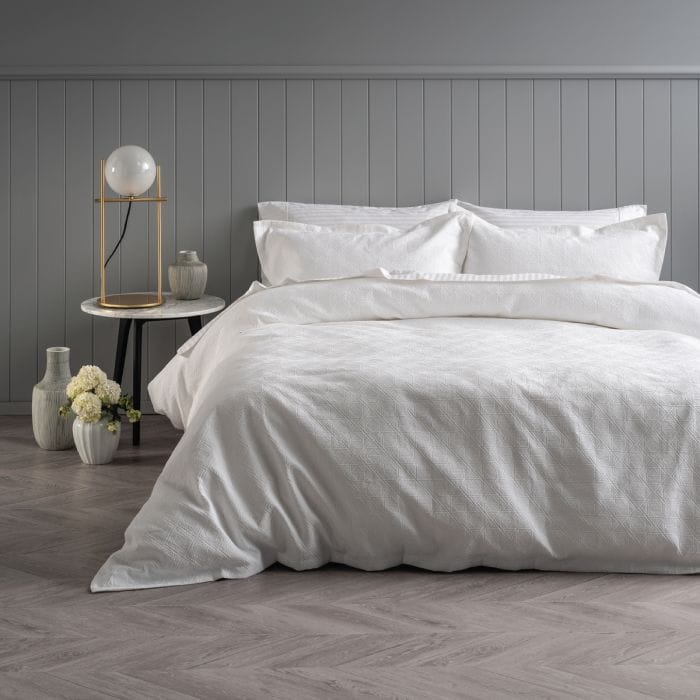 Onkaparinga Quilt Cover Onkaparinga Charlotte Quilt Cover Set White