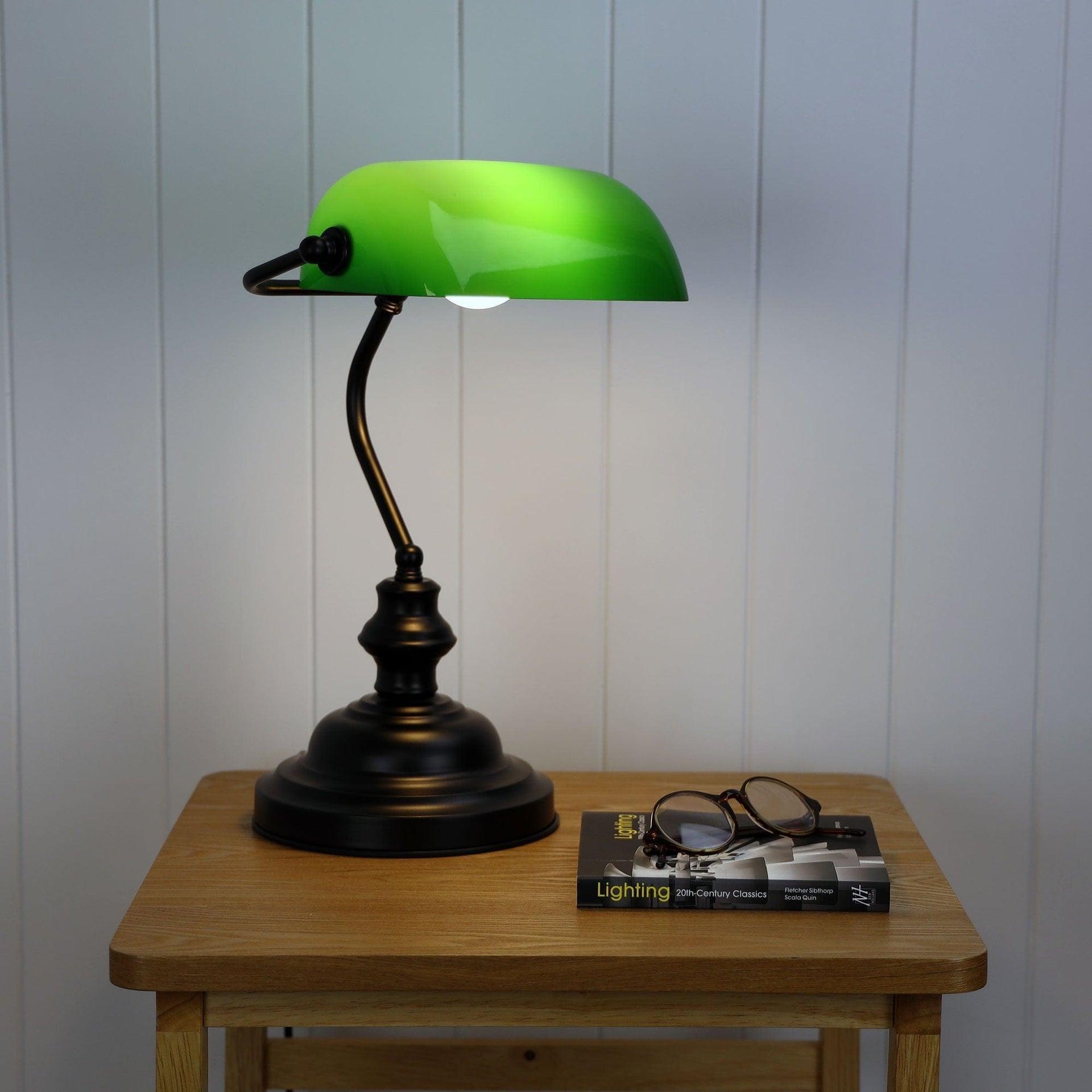 Oriel Lighting Lamp BANKERS SWITCHED Black with Green Glass Shade