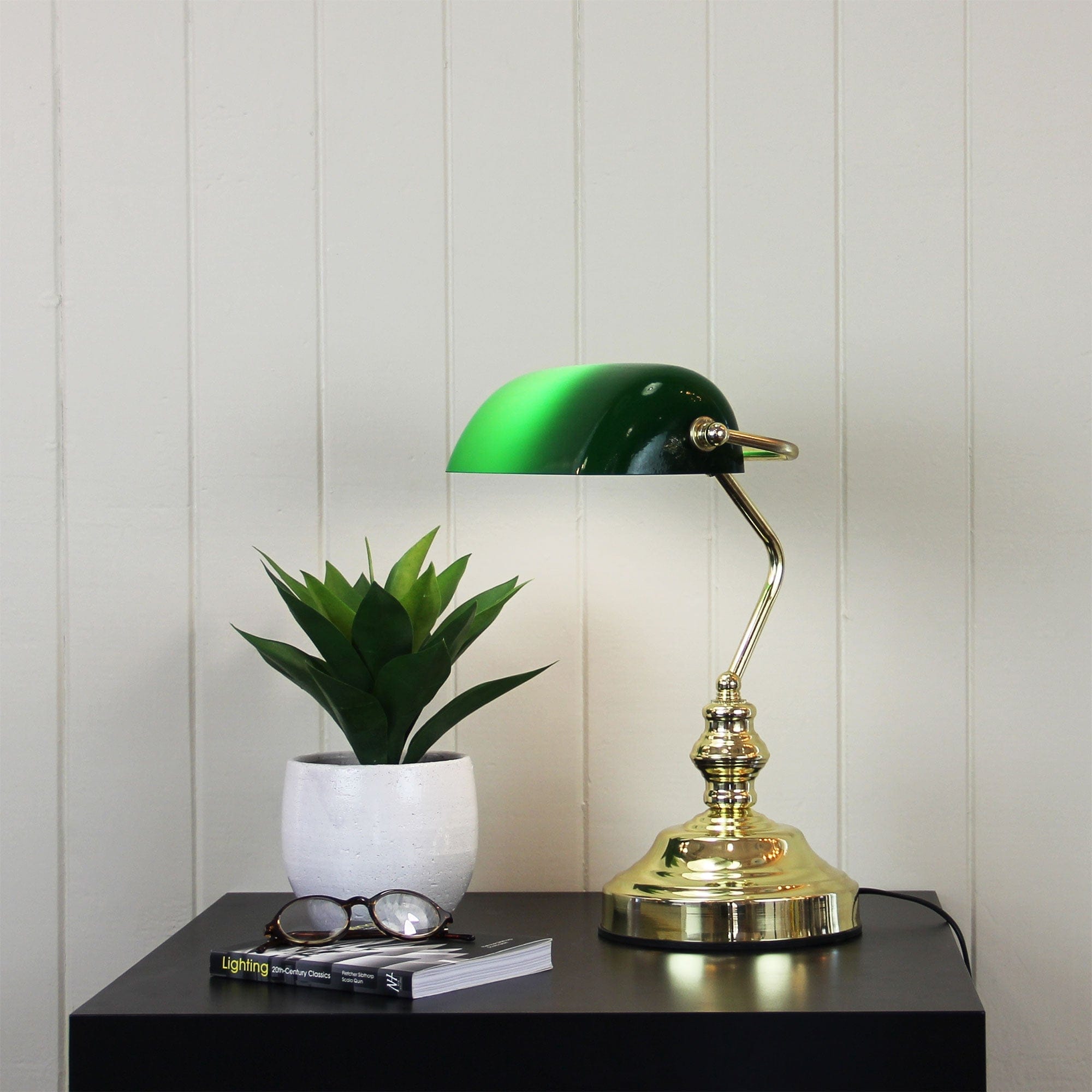Oriel Lighting Lamp BANKERS TOUCH ON/OFF Touch Lamp Brass Plated