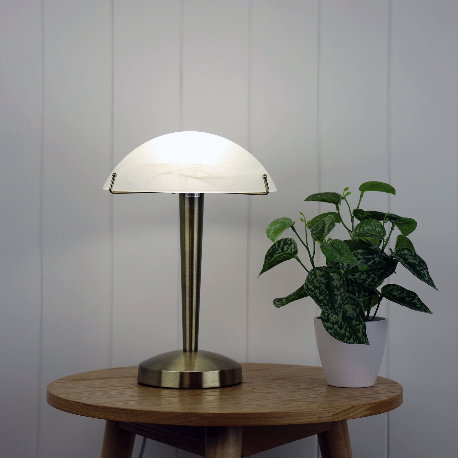 Oriel Lighting Lamp RUBY ON-OFF Antique Brass Touch Lamp