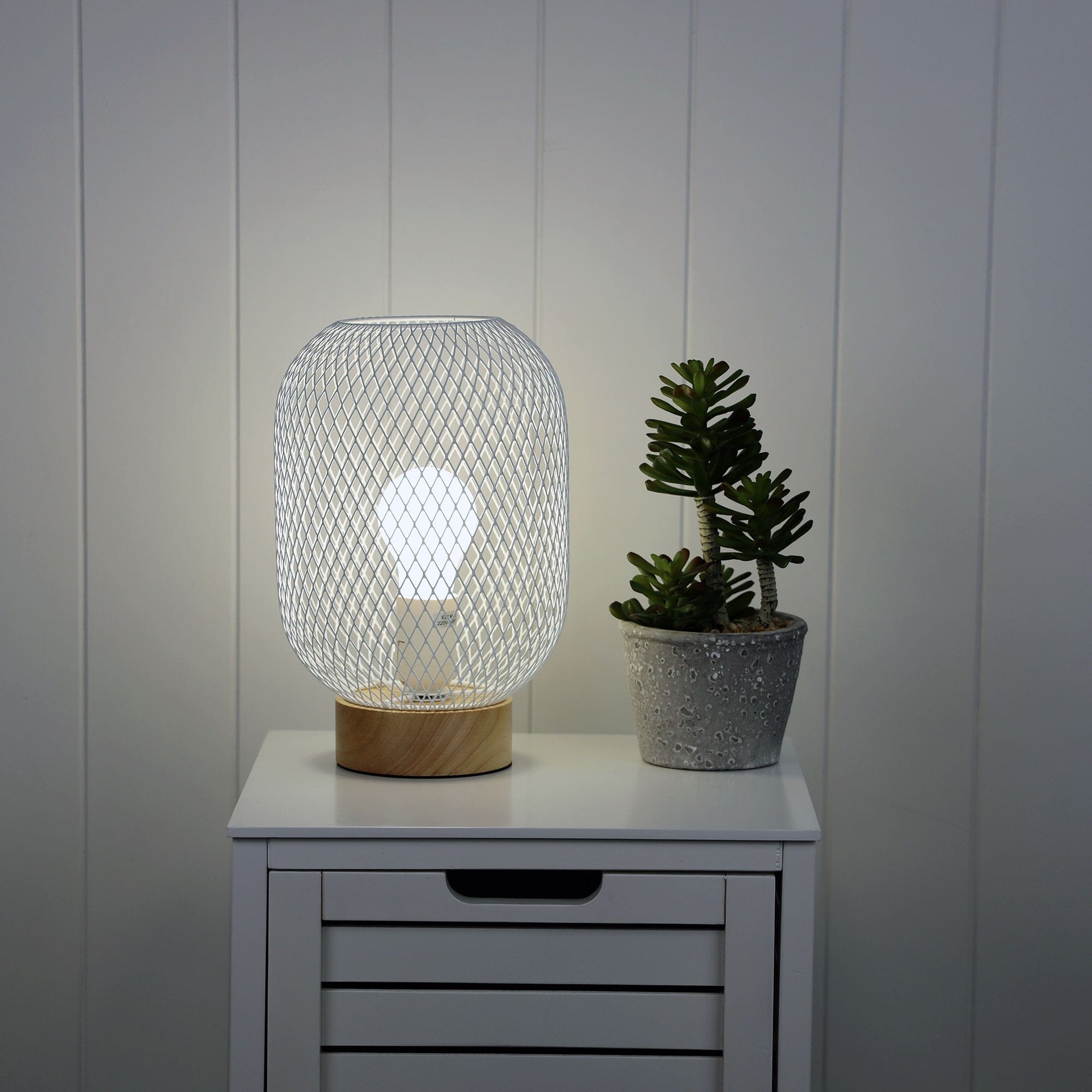 Oriel Lighting Lamp TILDA White Mesh Table Lamp