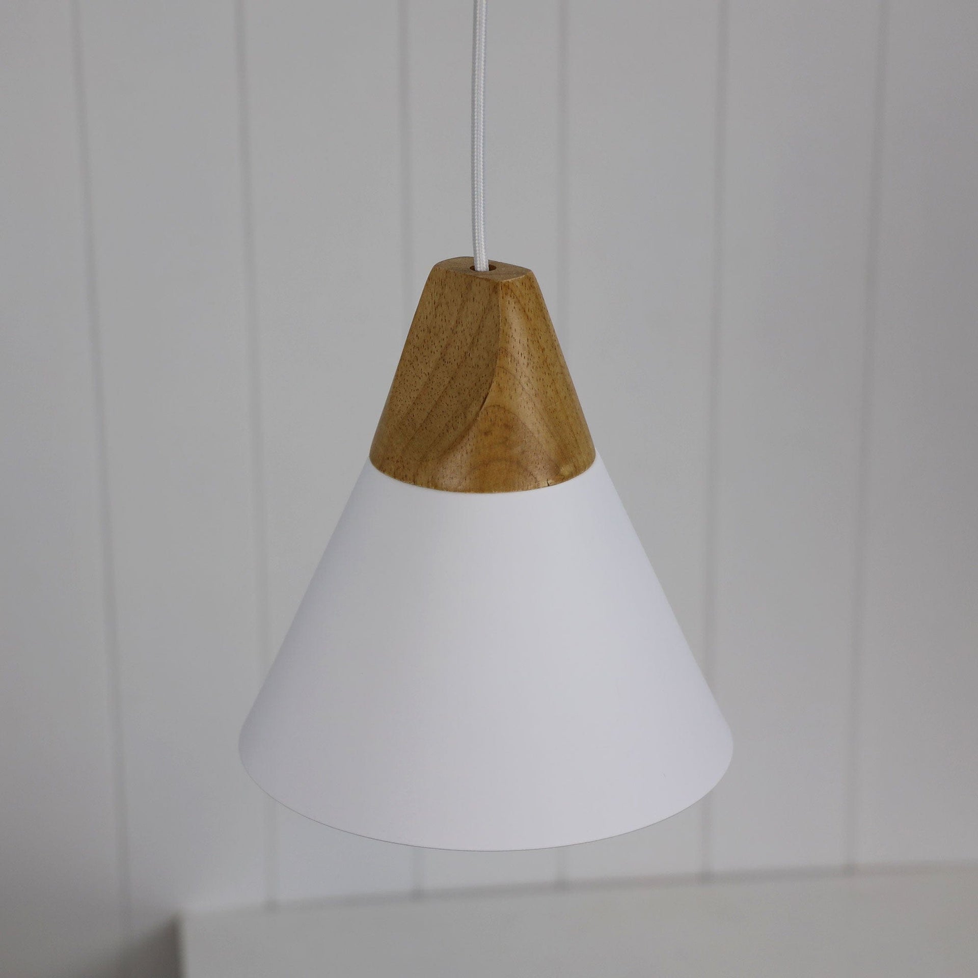 Oriel Lighting Lamp TRIGO.20 WHITE Stylish Conical White Pendant