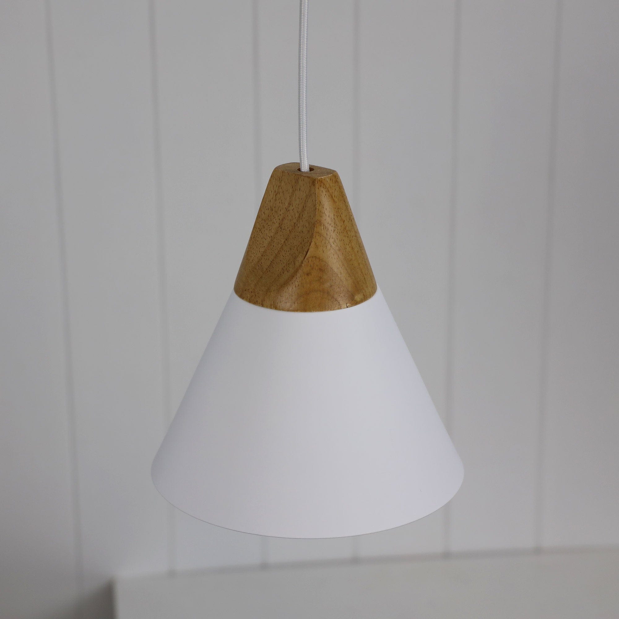Oriel Lighting Lamp TRIGO.20 WHITE Stylish Conical White Pendant