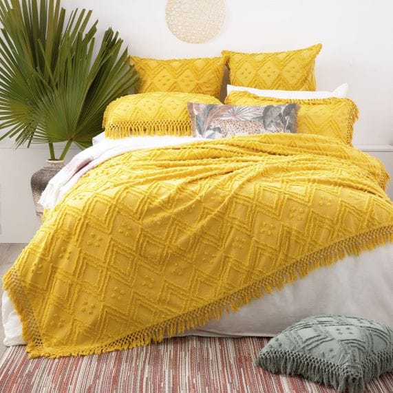 Park Avenue Quilt Cover Medallion 100 % Cotton Vintage Washed Tuffted Bed Cover Set - 2 Colours