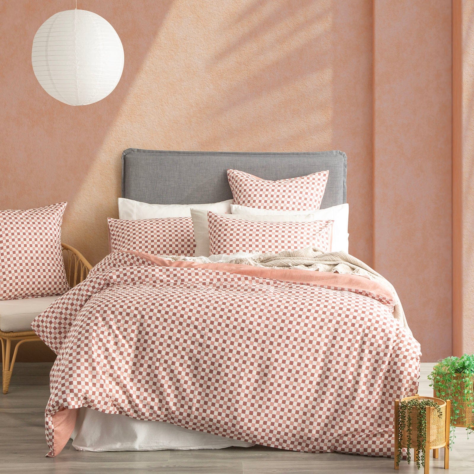 Renee Taylor Quilt Cover 300 TC Cotton Reversible Quilt cover Set - Chessboard Cedar