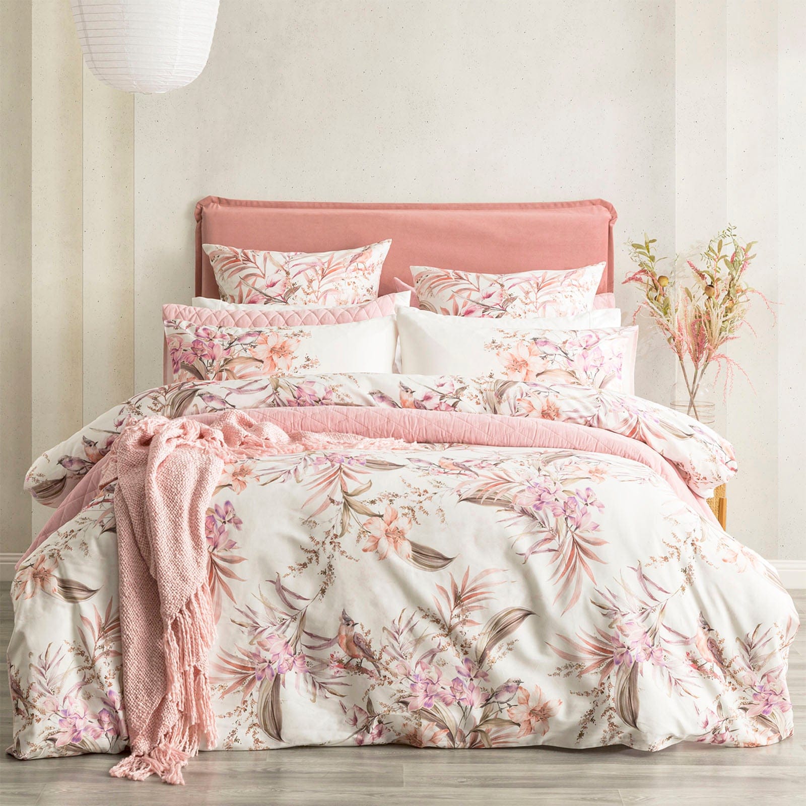 Renee Taylor Quilt Cover 300 TC Cotton Reversible Quilt cover Set - Grevillea Chiffon