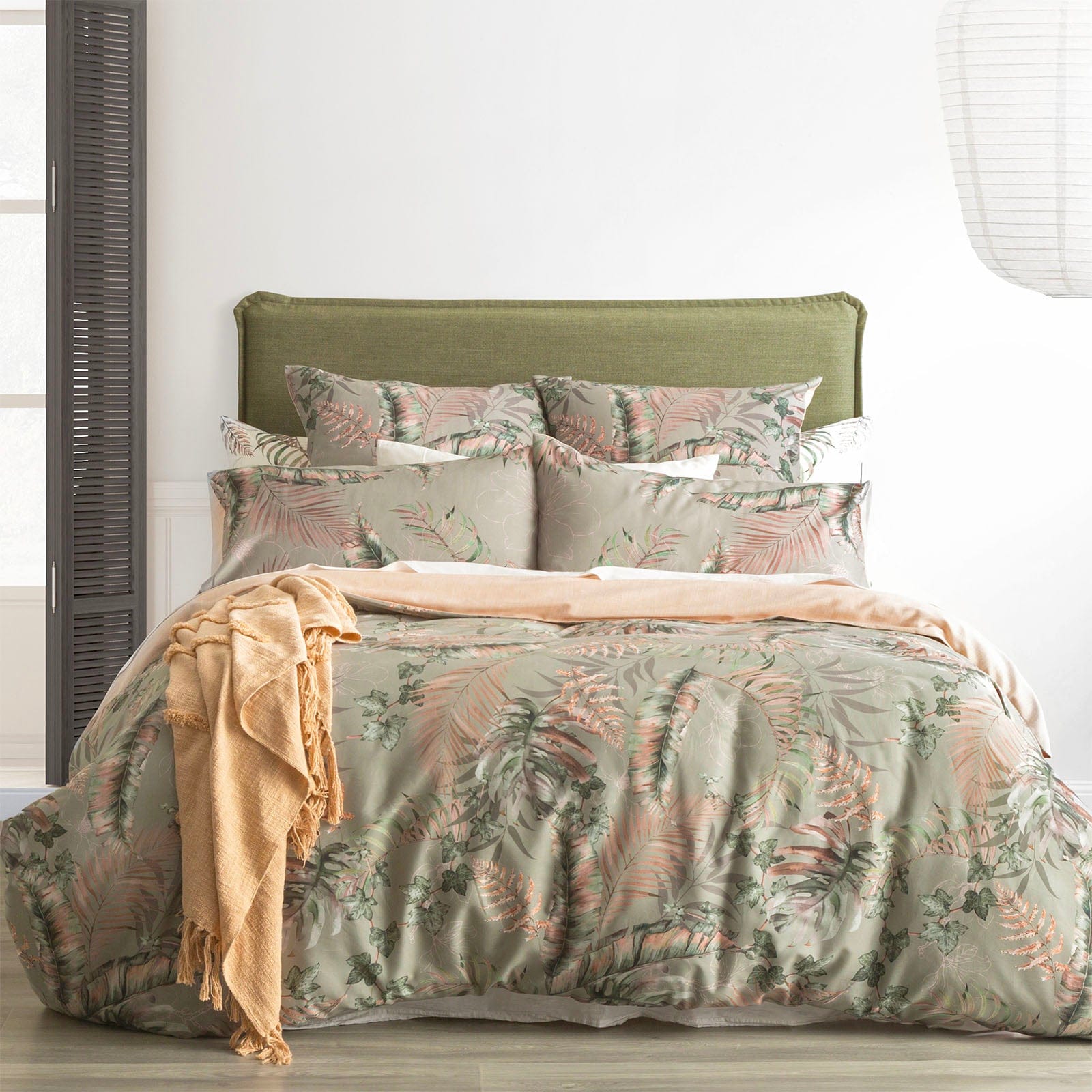 Renee Taylor Quilt Cover 300 TC Cotton Reversible Quilt cover Set - Palm Cove Forest