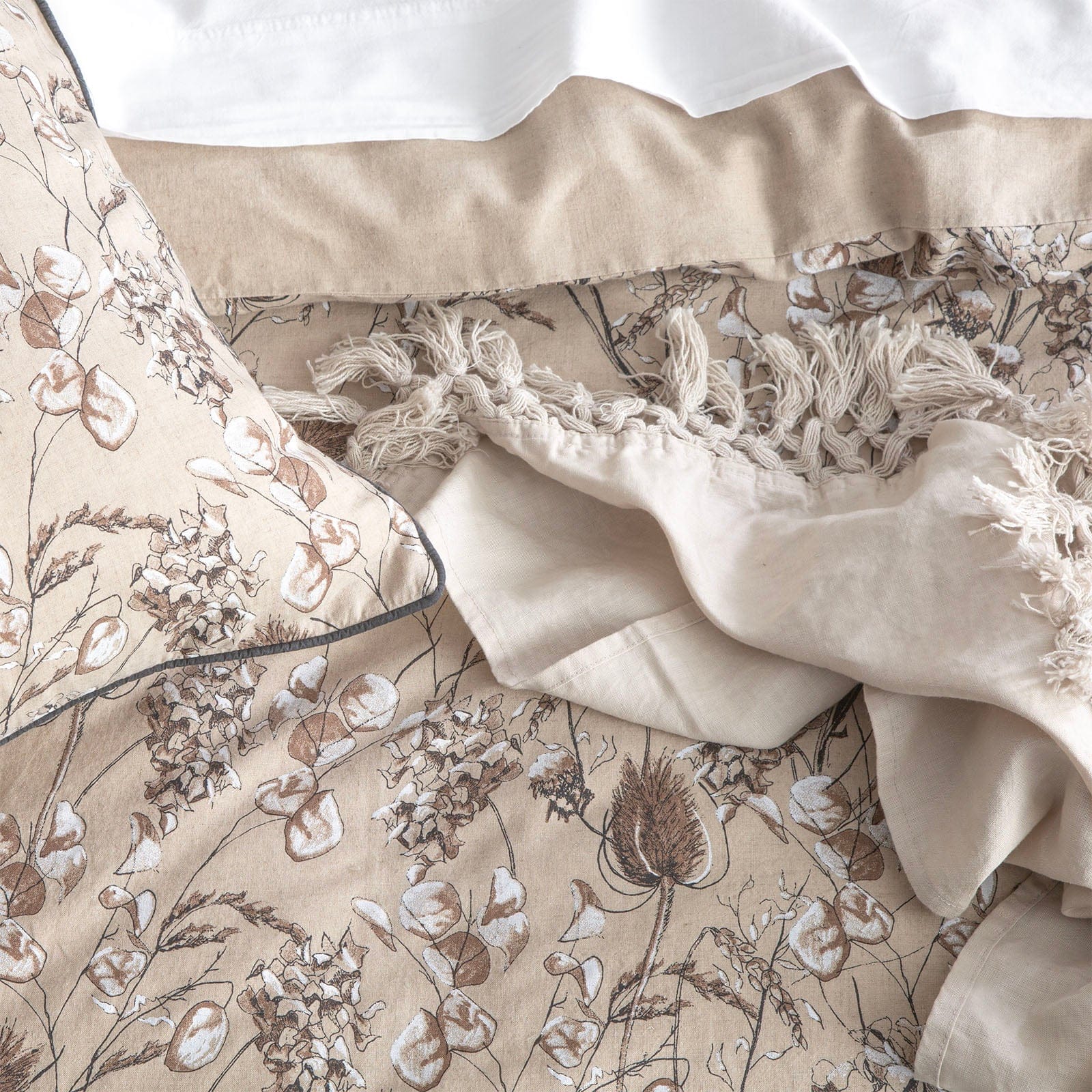 Renee Taylor Quilt Cover Cavallo French Linen Printed Quilt cover set - Bushland
