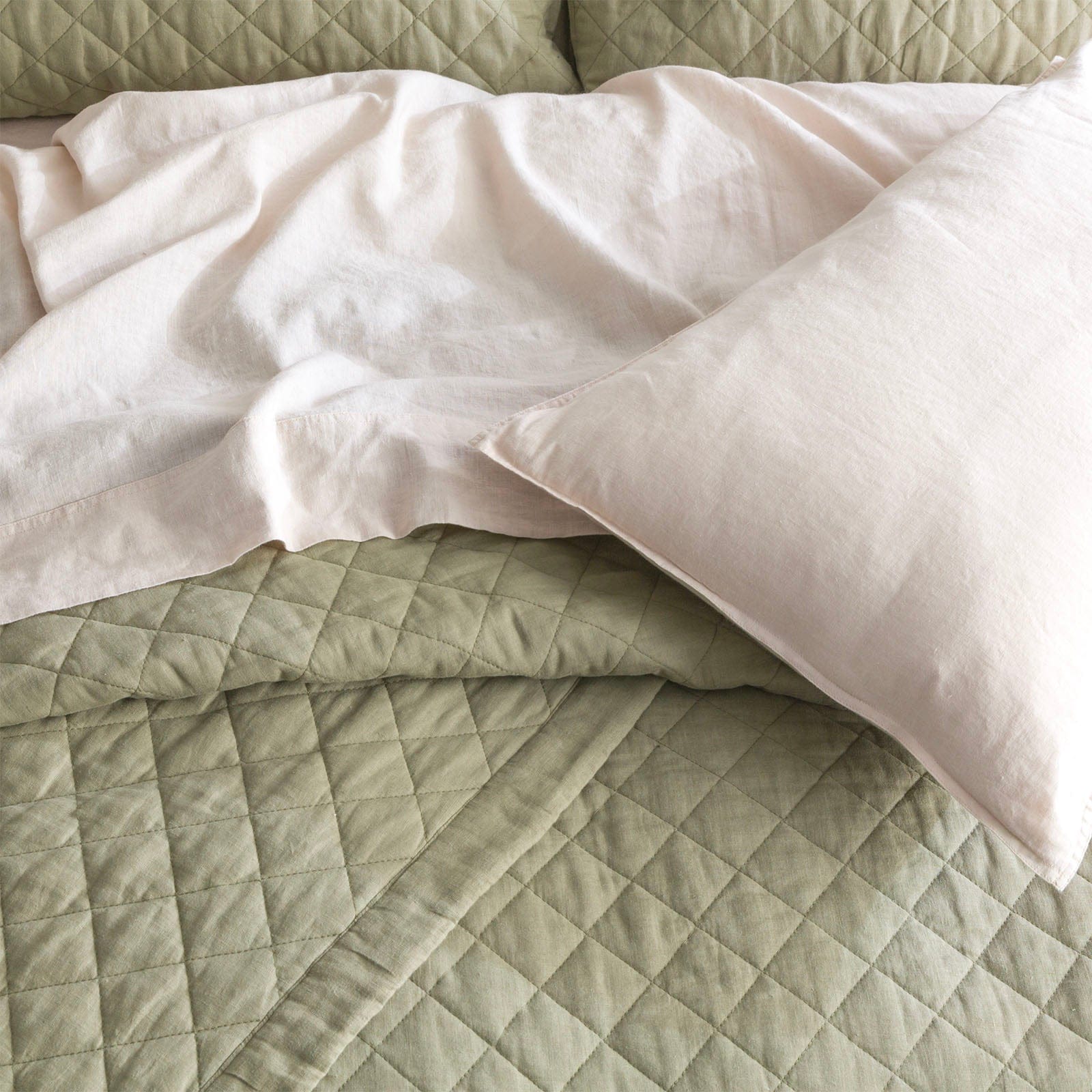 Renee Taylor Bed Sheets Cavallo Stone Washed 100 % French Linen Sheet set - Natural