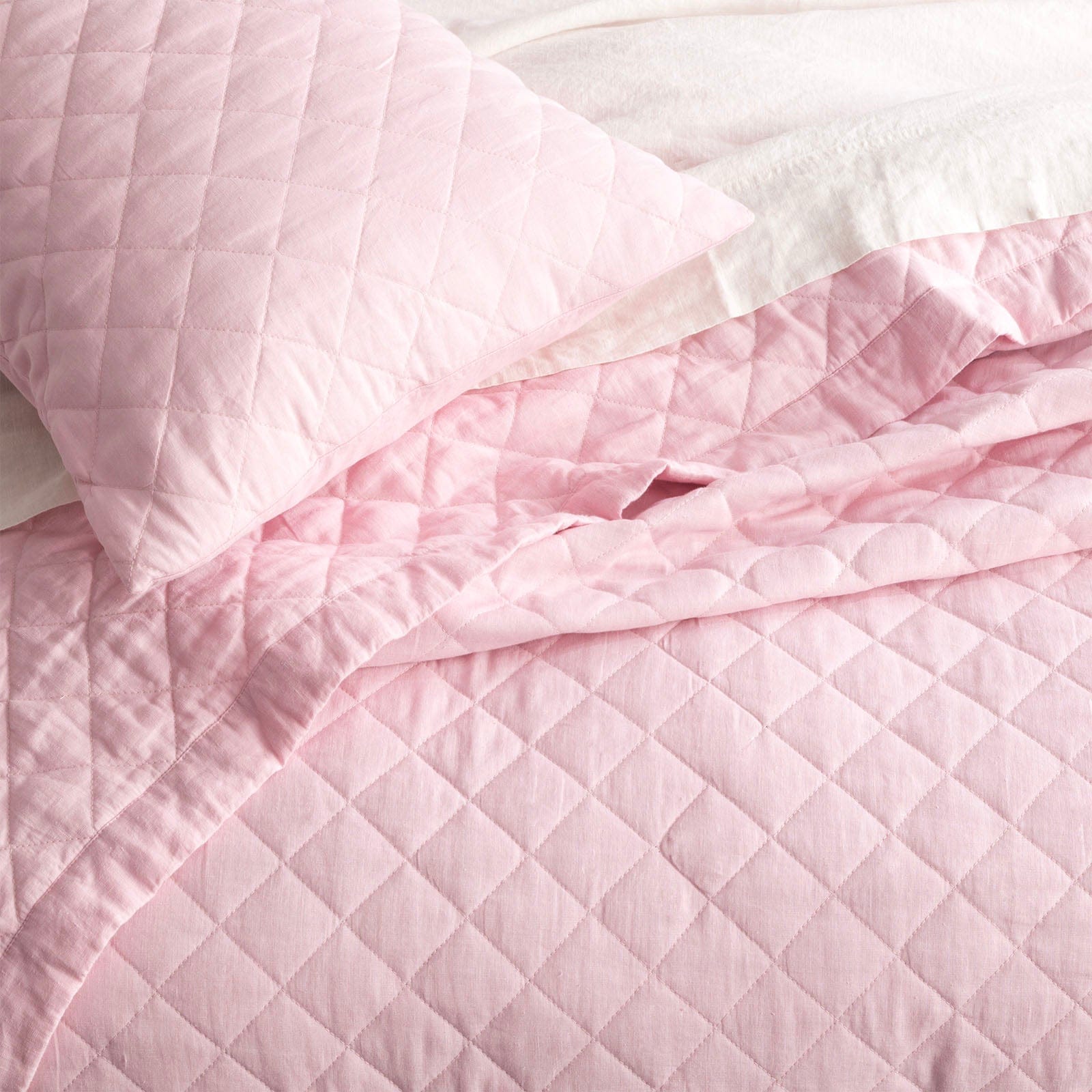Renee Taylor Coverlet Cavallo Stone washed French Linen Quilted Bed Coverlet Set - Rose