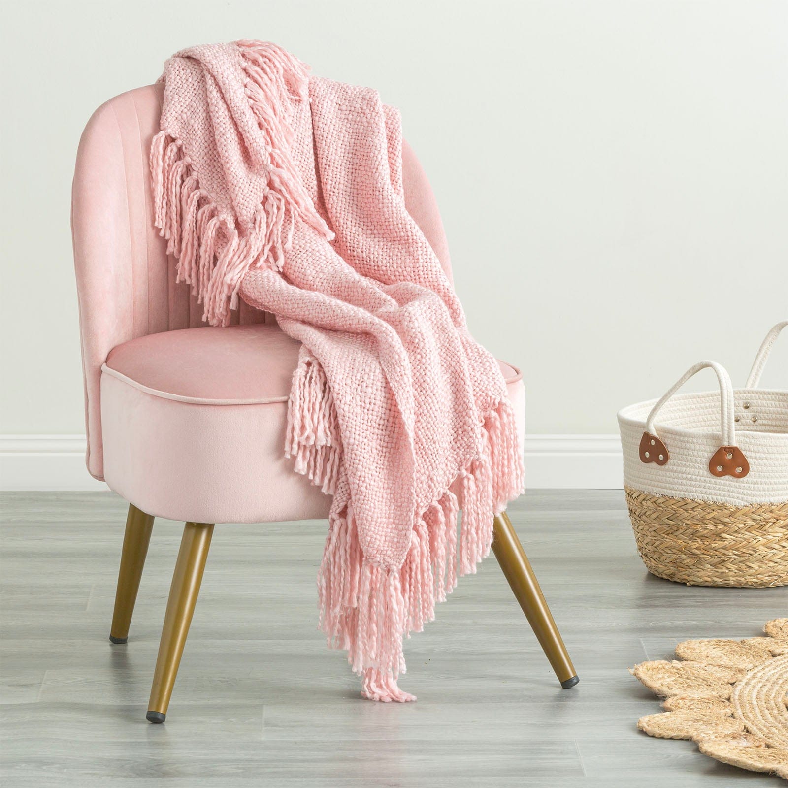 Renee Taylor Blanket Crystal 100% Acrylic Throw 130 x 170 Cms Bloom