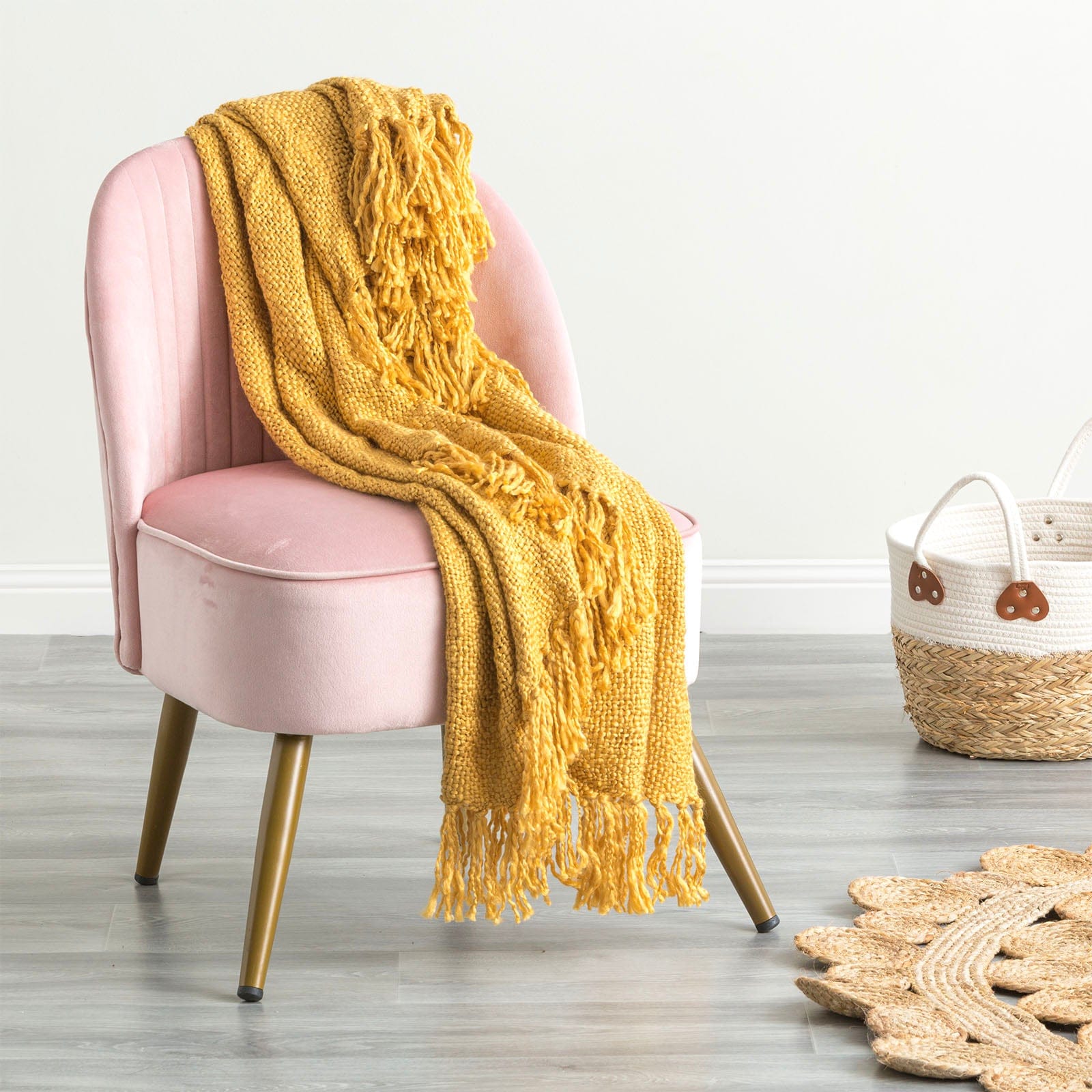 Renee Taylor Blanket Crystal 100% Acrylic Throw 130 x 170 Cms Gold