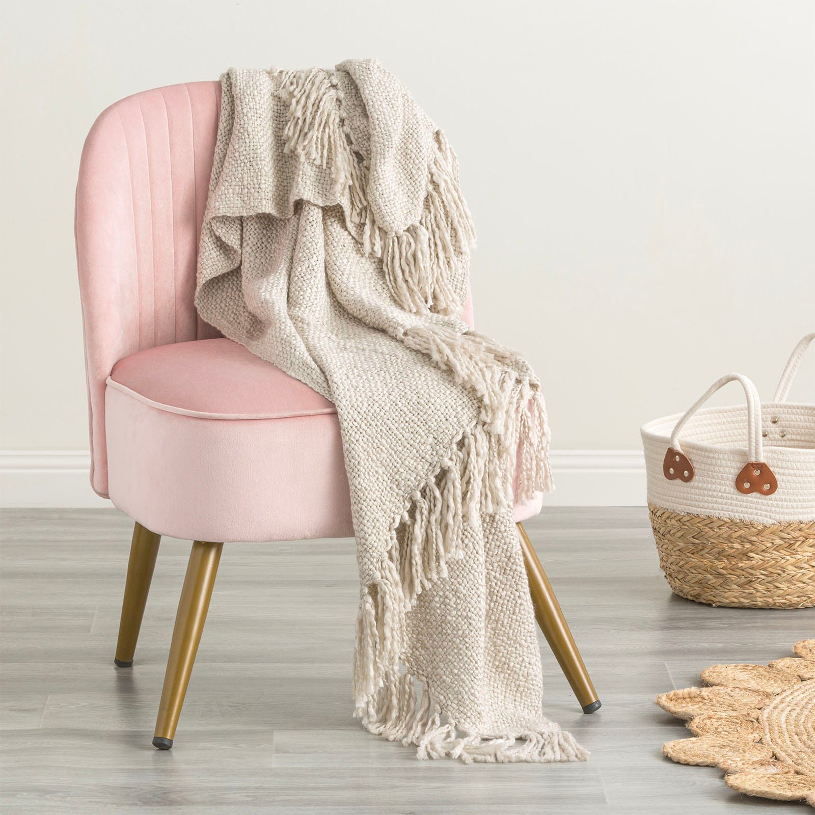 Renee Taylor Blanket Crystal 100% Acrylic Throw 130 x 170 Cms Skin