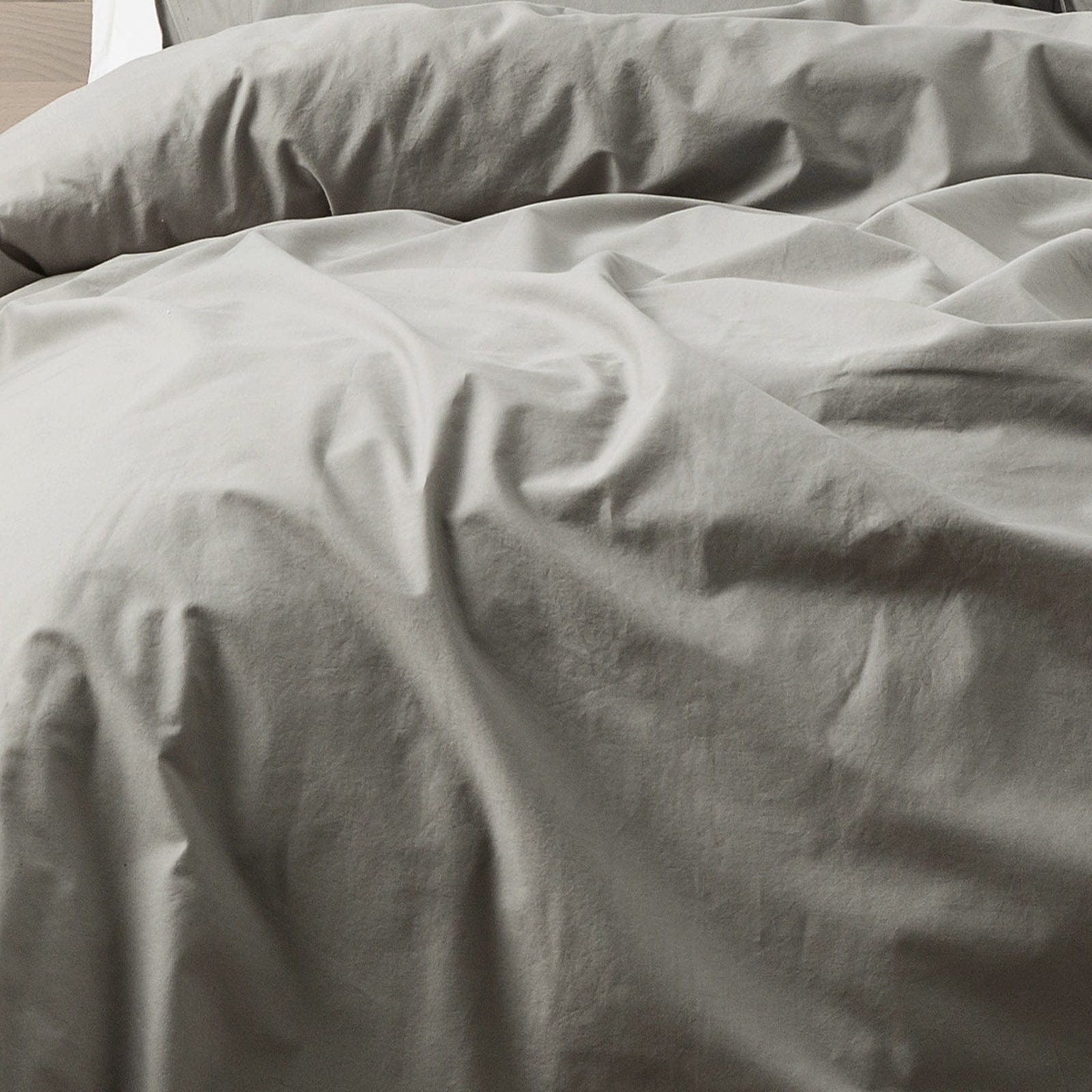 Renee Taylor Quilt Cover Lorimer 300TC Stone washed Quilt Cover Set - Moon Mist