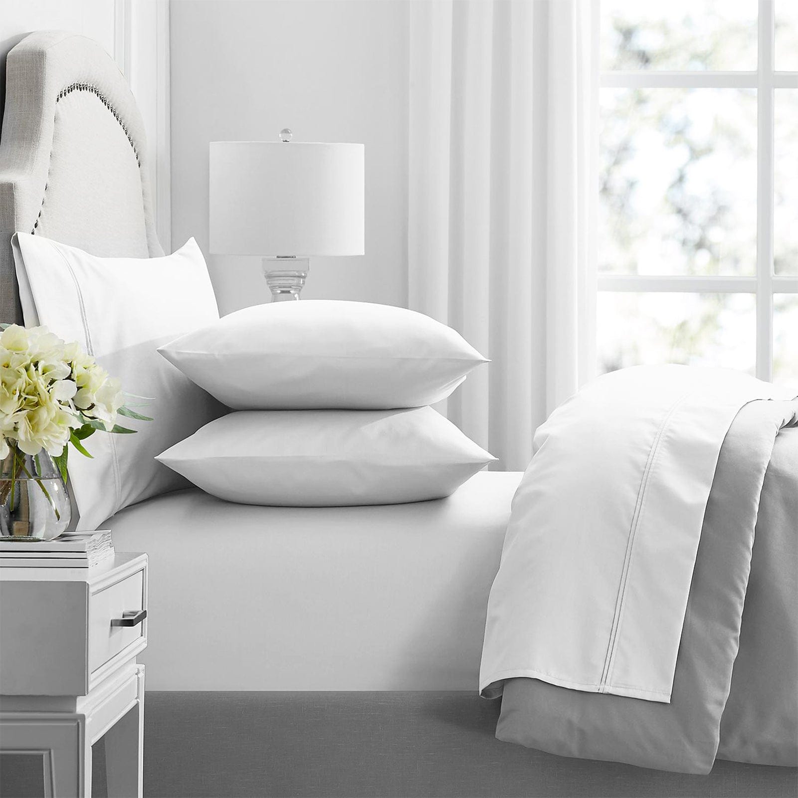 Renee Taylor Bed Sheets Premium 1000 Thread count Egyptian Cotton sheet Set - White