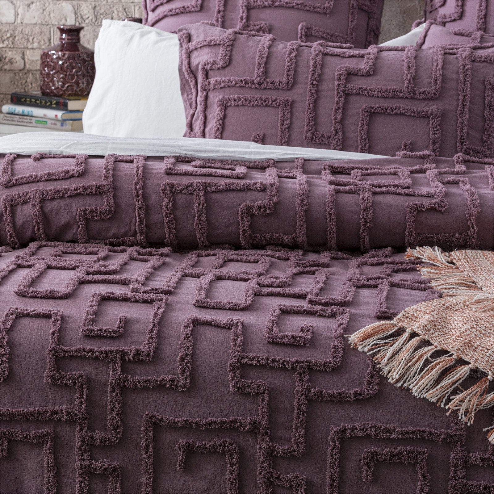 Renee Taylor Quilt Cover Riley 100% Cotton Chenille Vintage Washed Tufted Quilt Cover Set - Grape