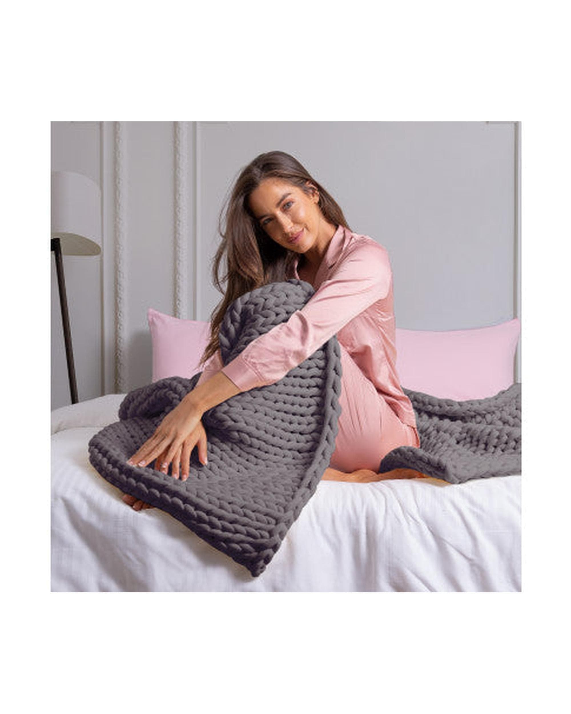 Royal Comfort Blanket Royal Comfort Chunky Hand Knit Thick Weighted Blanket 6.3KG 203cm x 153cm - Grey