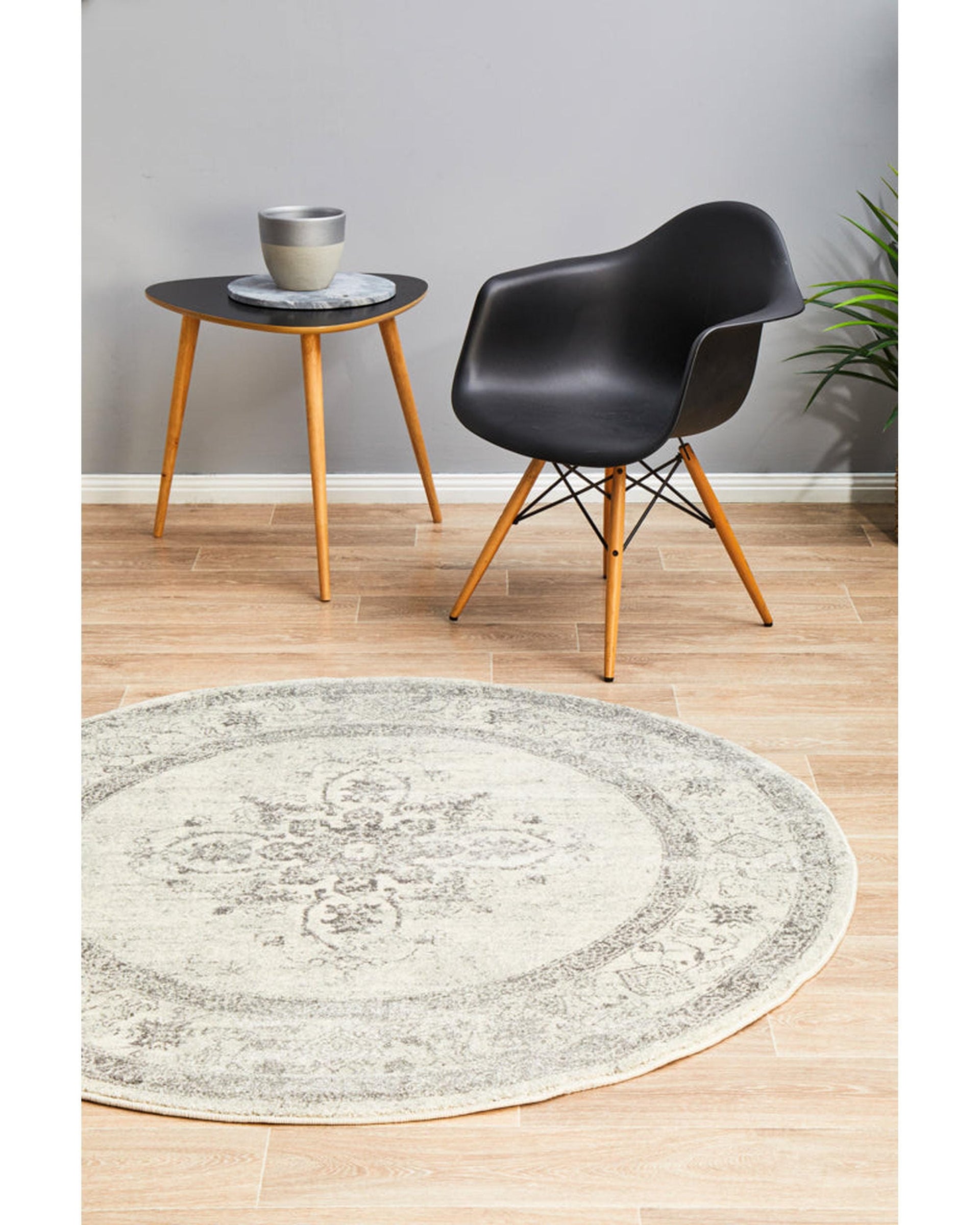 Rug Culture Rugs Century 977 Silver Round Rug