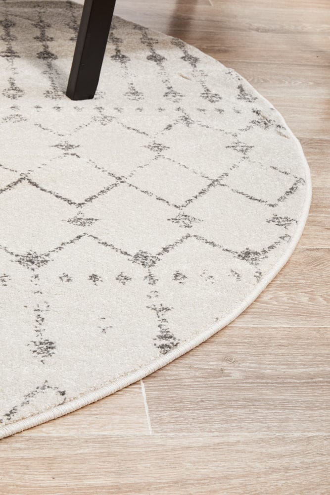 RUG CULTURE Rugs Chrome Elsa Silver Round Rug