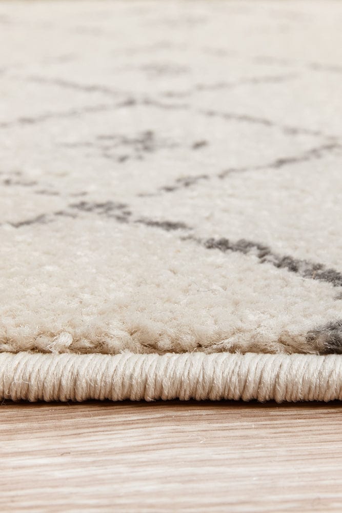RUG CULTURE Rugs Chrome Elsa Silver Rug