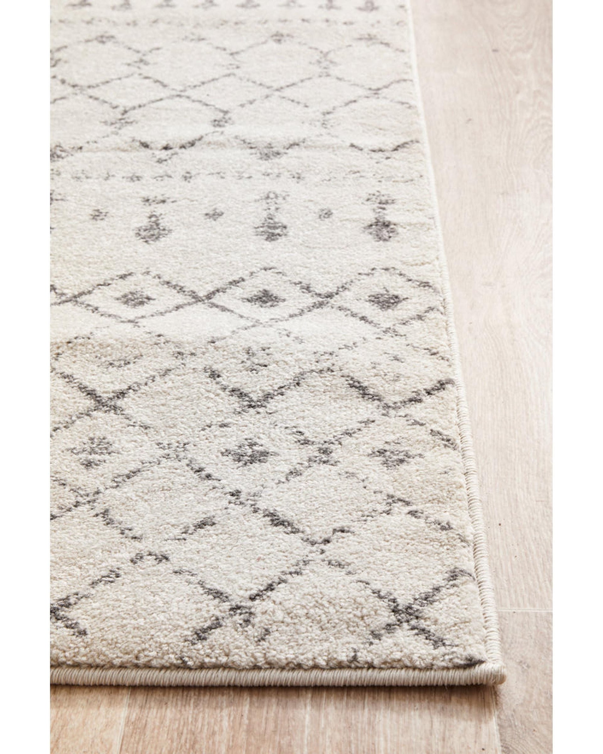 RUG CULTURE Rugs Chrome Elsa Silver Runner Rug