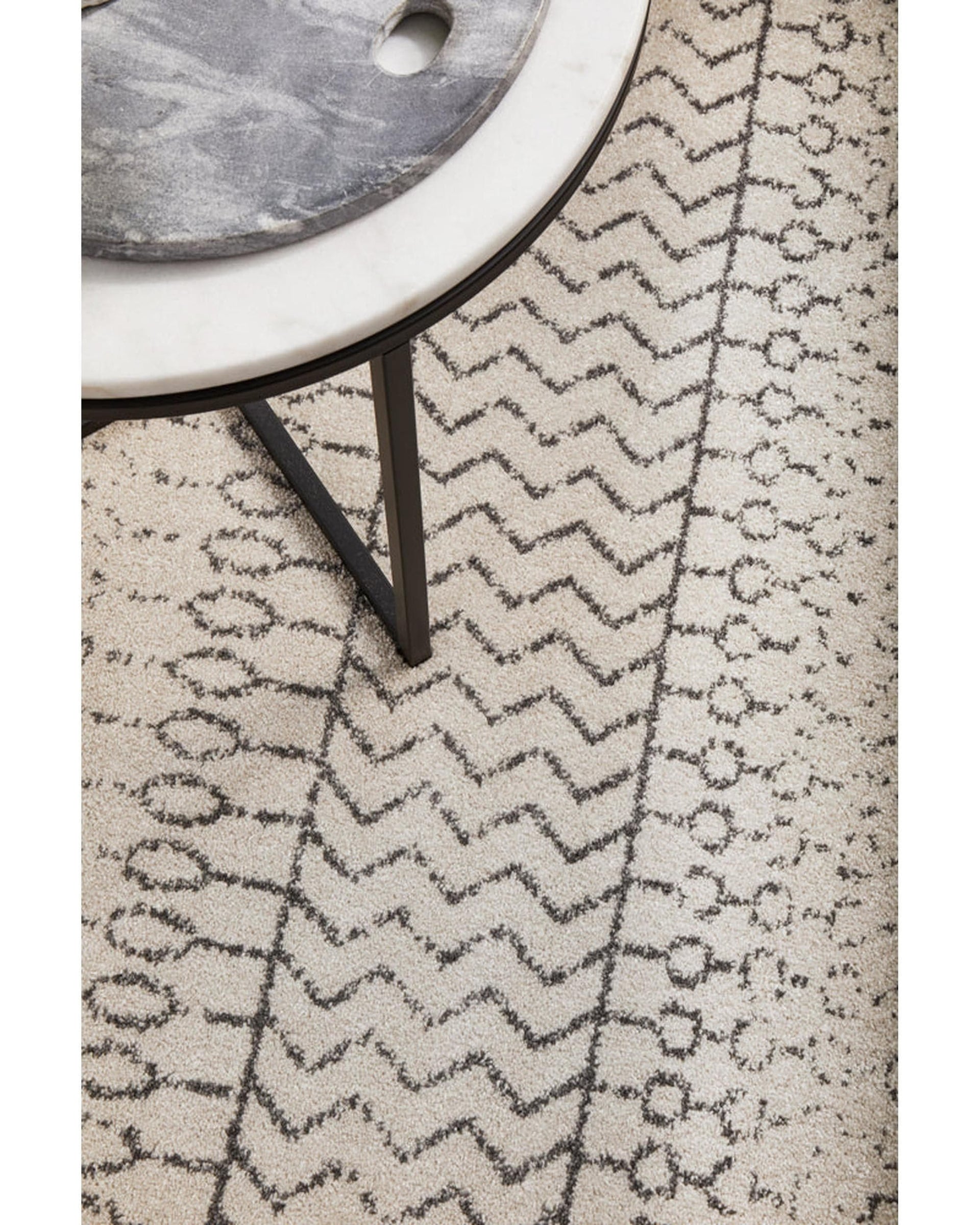 RUG CULTURE Rugs Chrome Harper Silver Round Rug